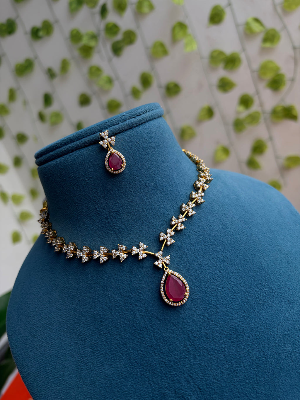 Ns280 Short Neckset with Earrings