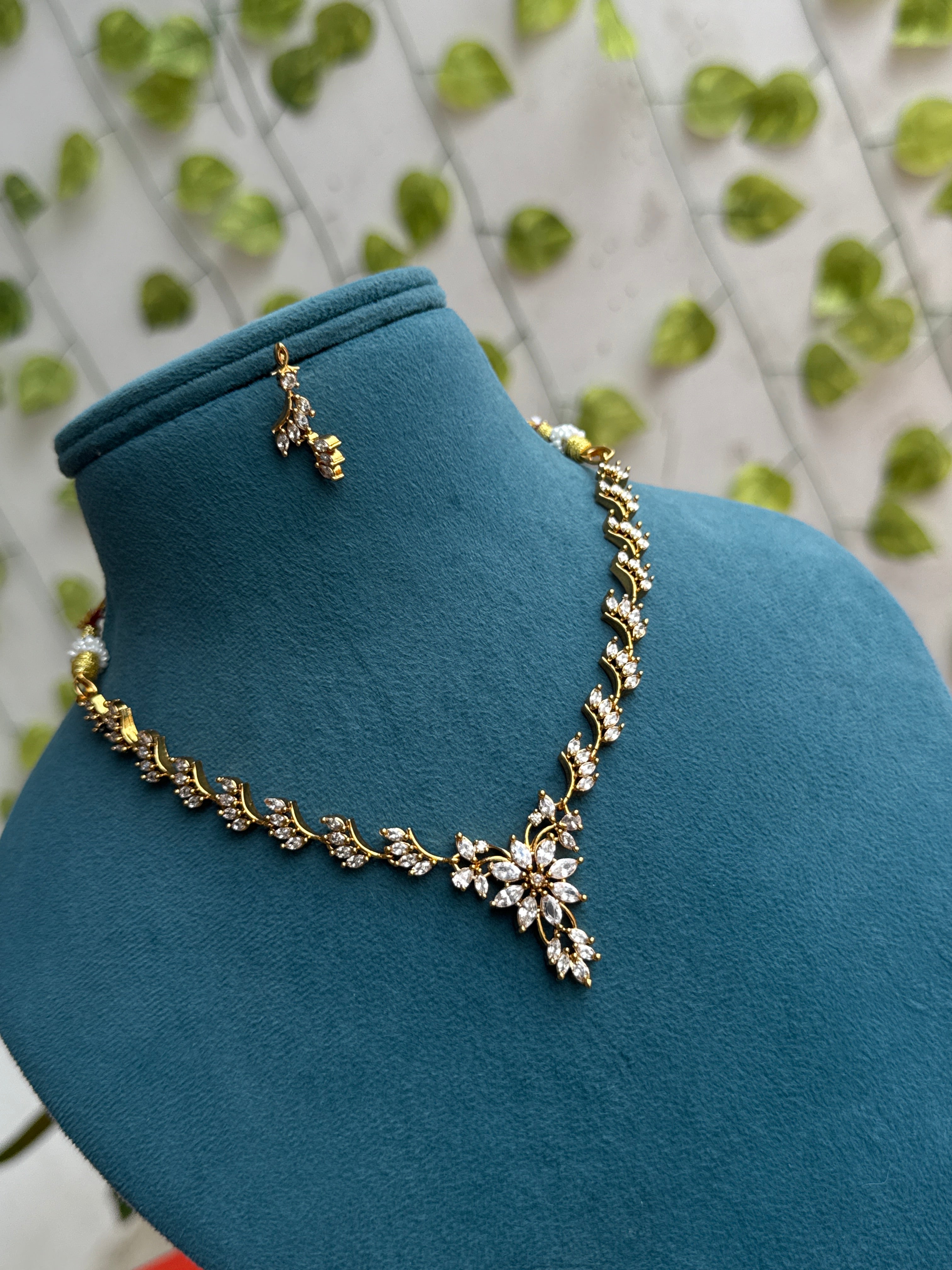 Ns877 flower design pendant short neckset with earrings