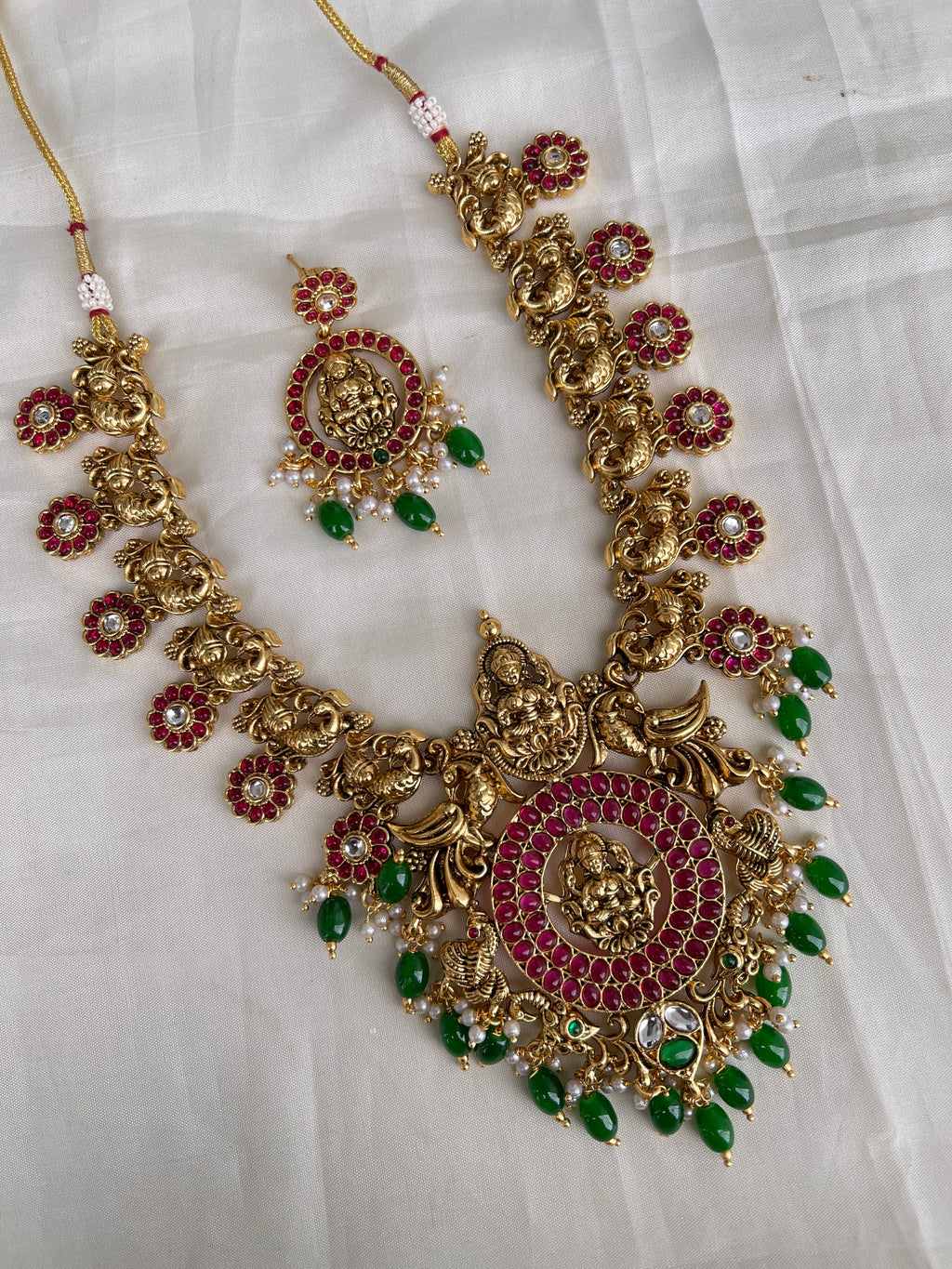 Lakshmi devi kemp nakshi neckset ns2005