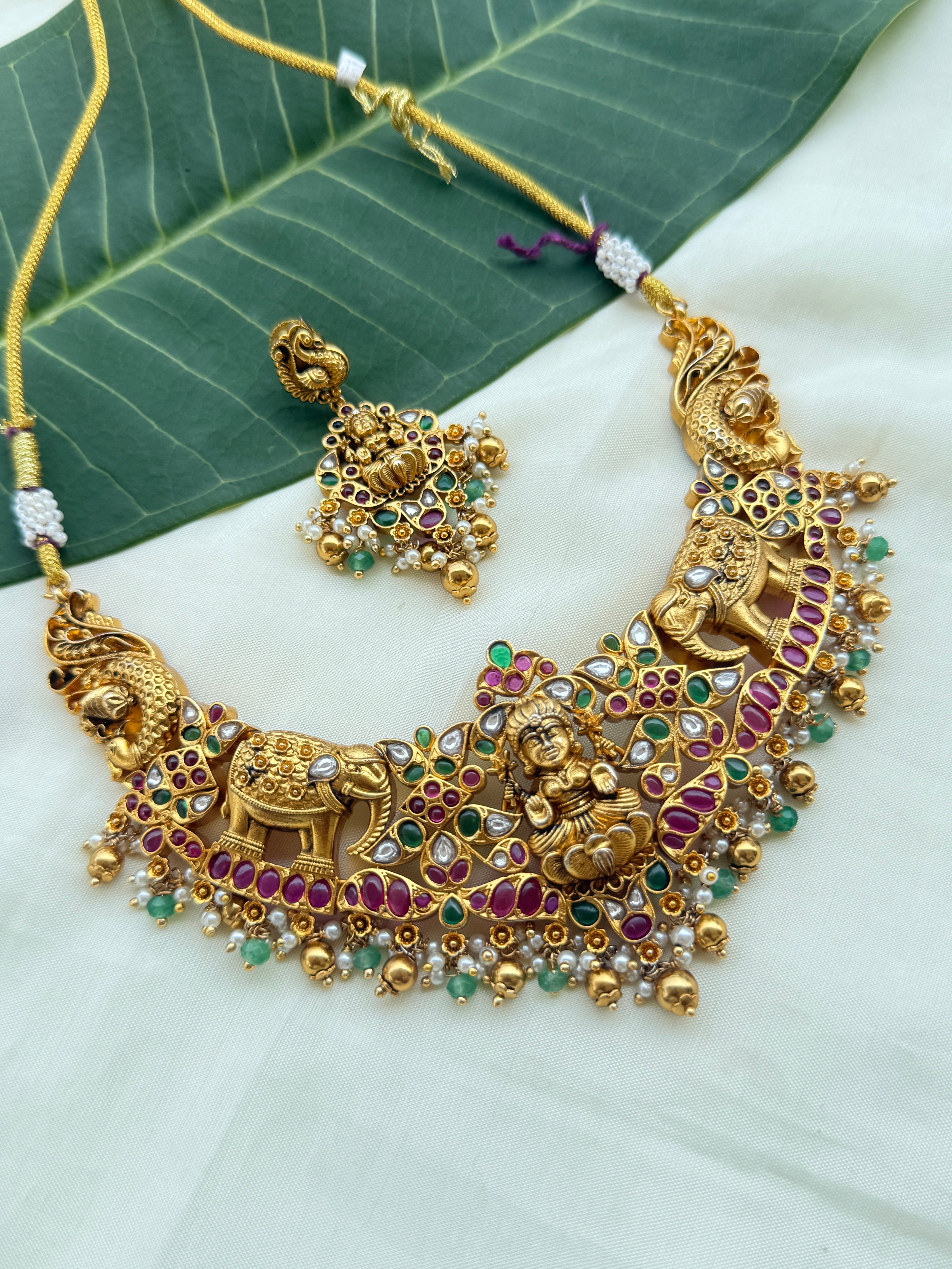 Ns254 Lakshmi Devi Kemp elephant neckset