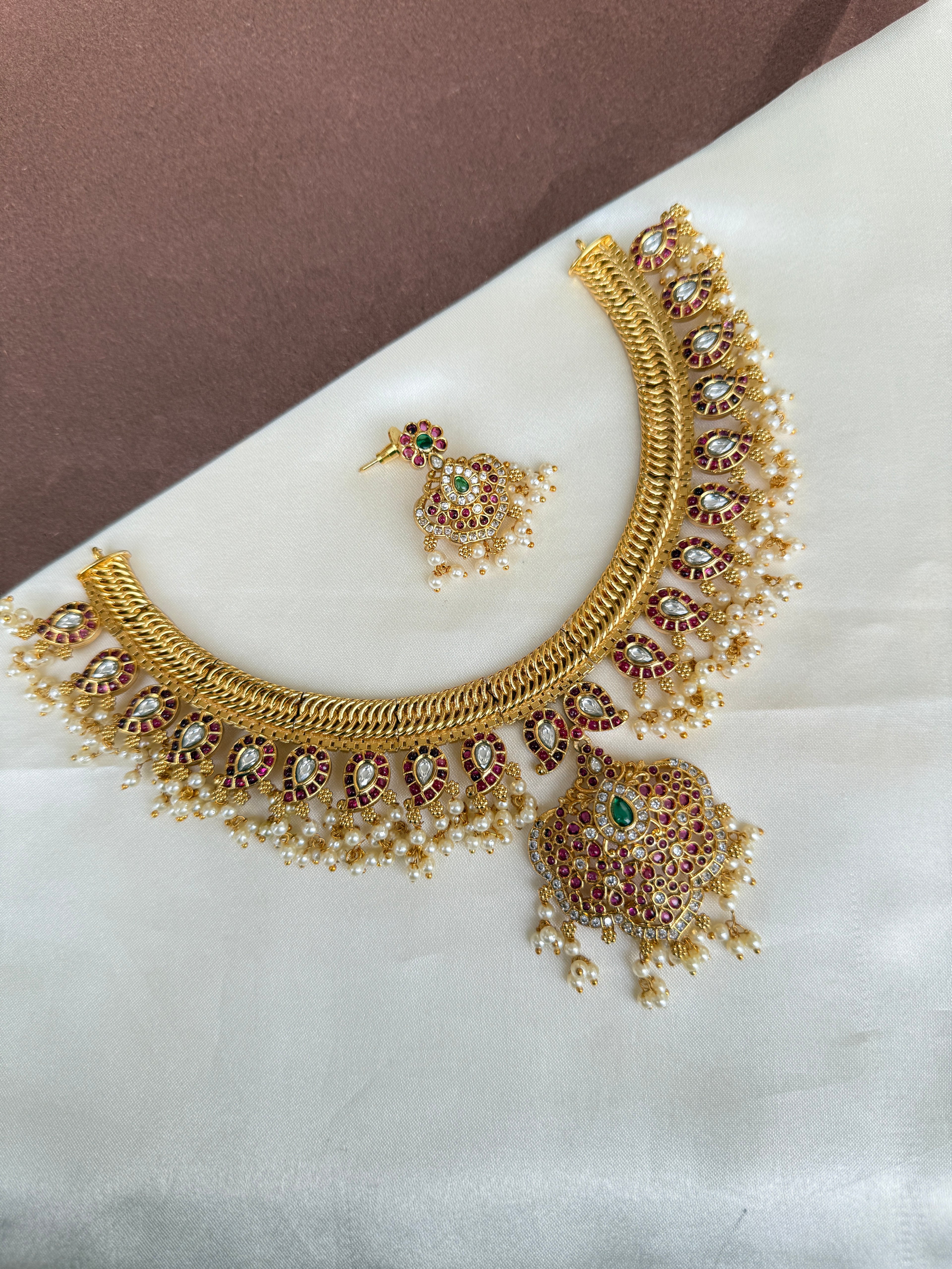 Ns397 Kemp mango jalebi neckset