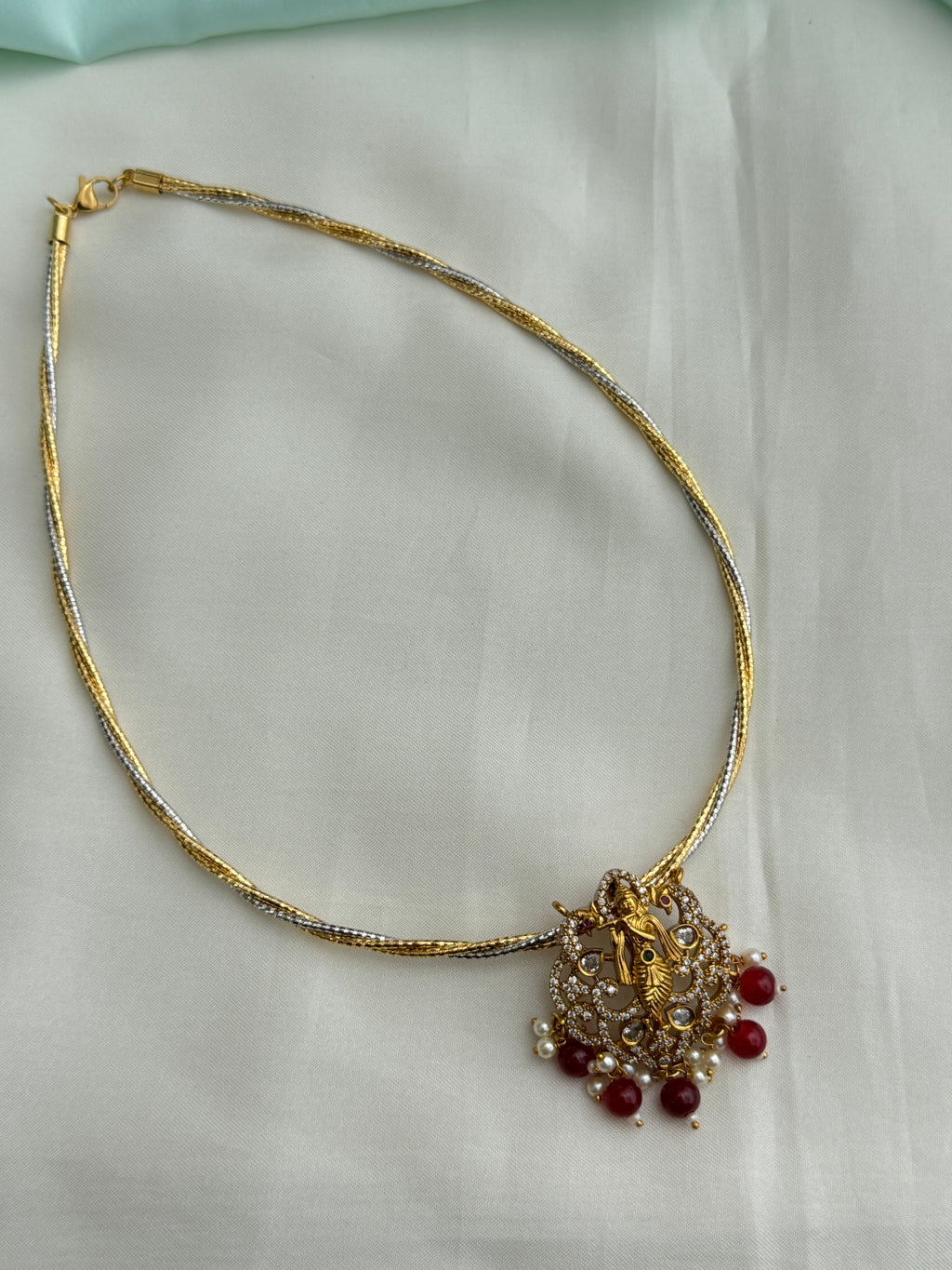 Hs028 dual shade Hasli with lord Krishna pendants