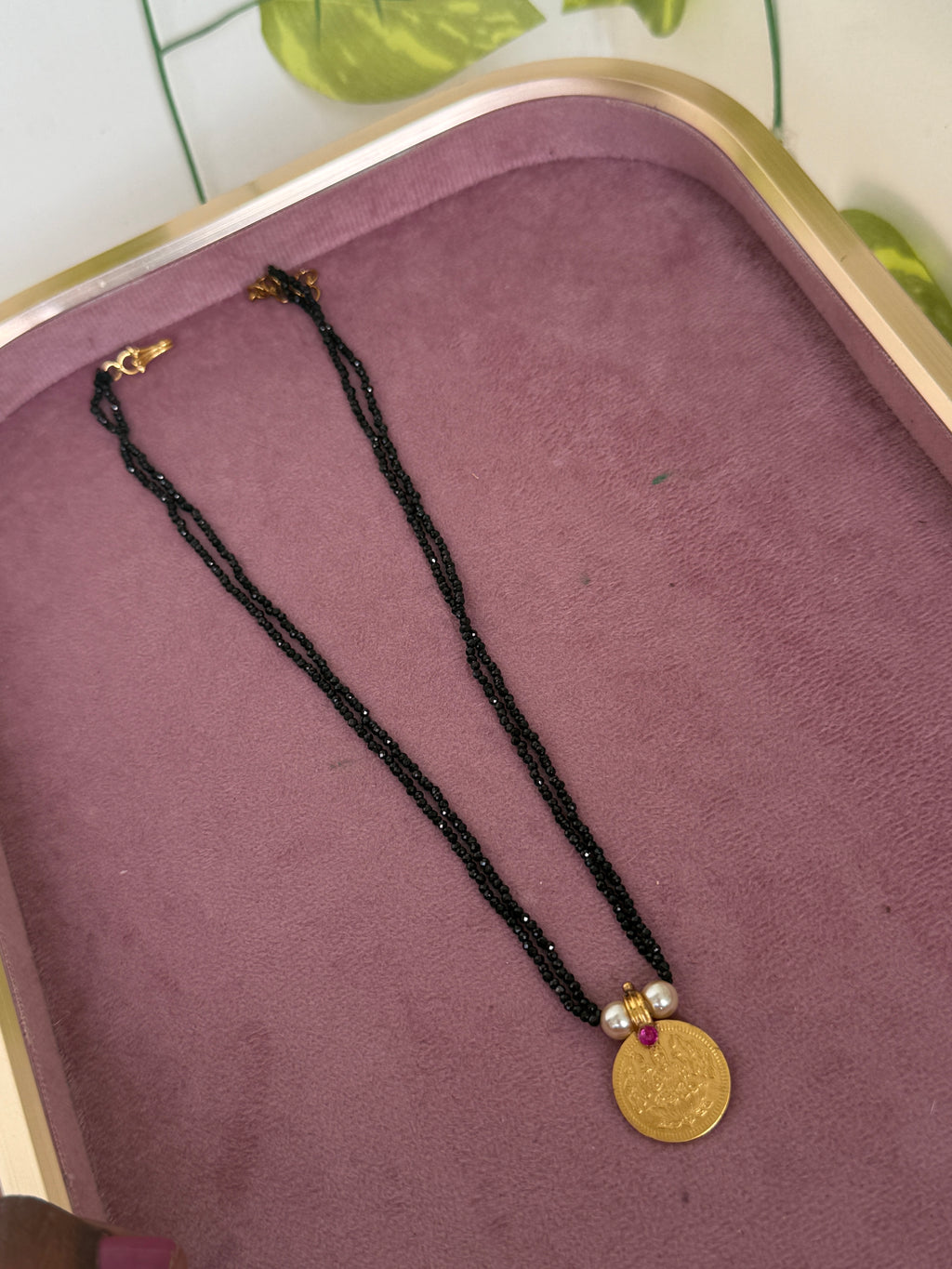 Crystal beads 2 layers with Panchaloham kasu pendant 16 inches black beads bb360