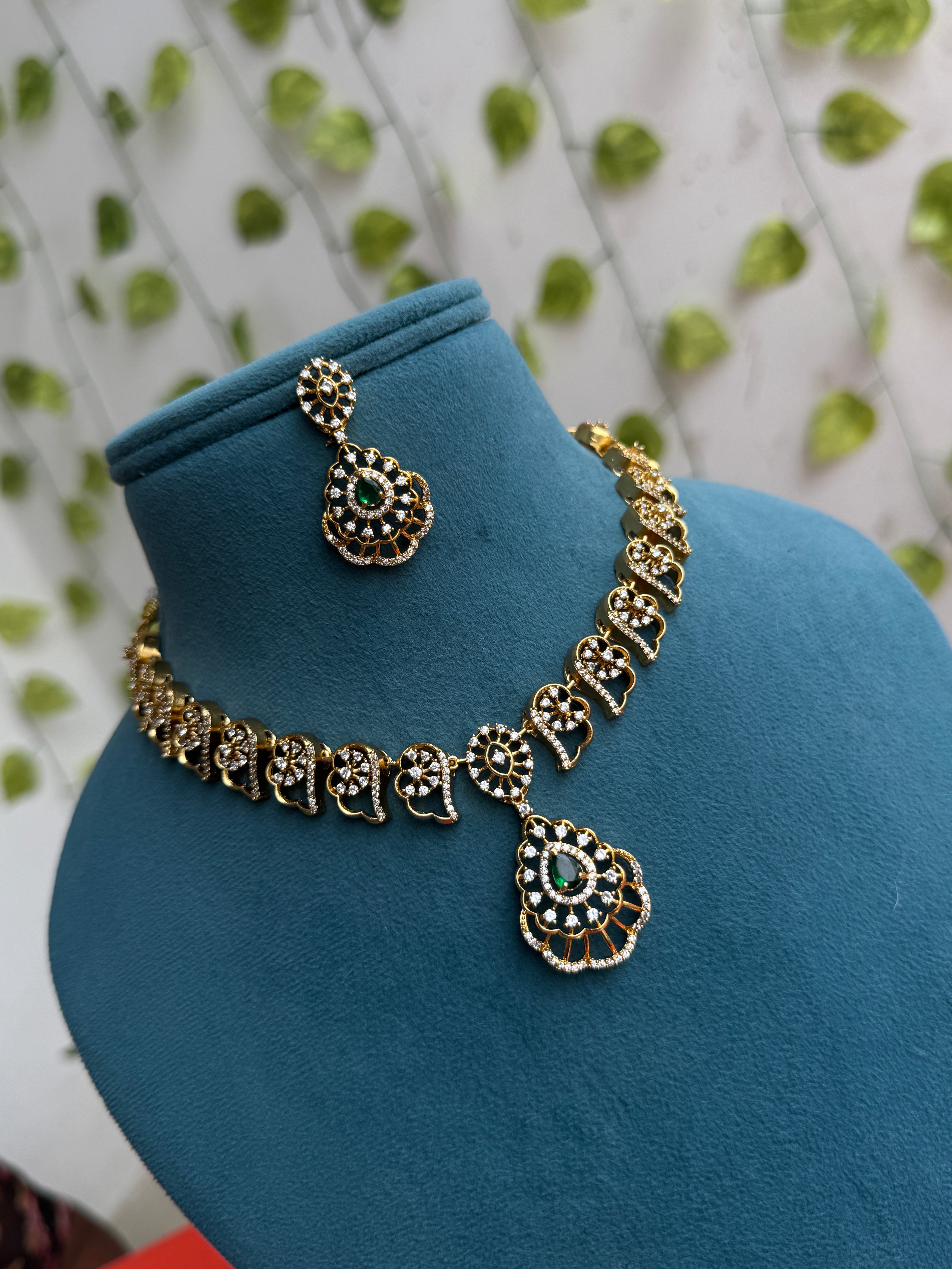 Ns868 multi short neckset with earrings