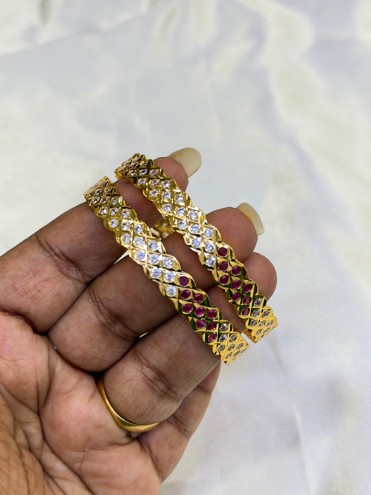 Ph822 Panchaloham polished stones bangles