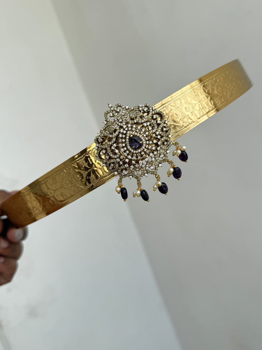 Hb611 adults texture hipbelt with purple beads