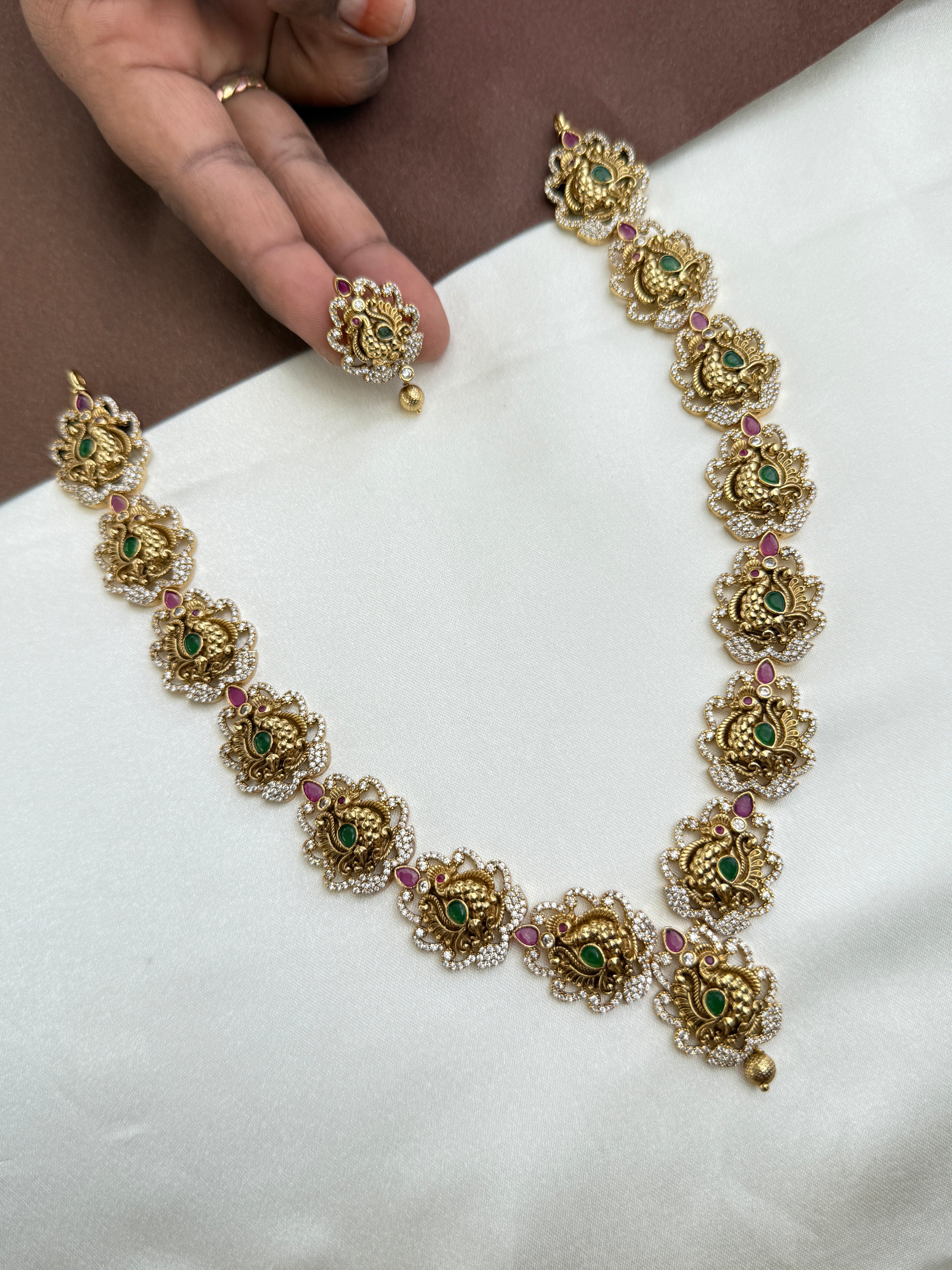 NS364 Nakshi peacock Neckset with studs earrrings