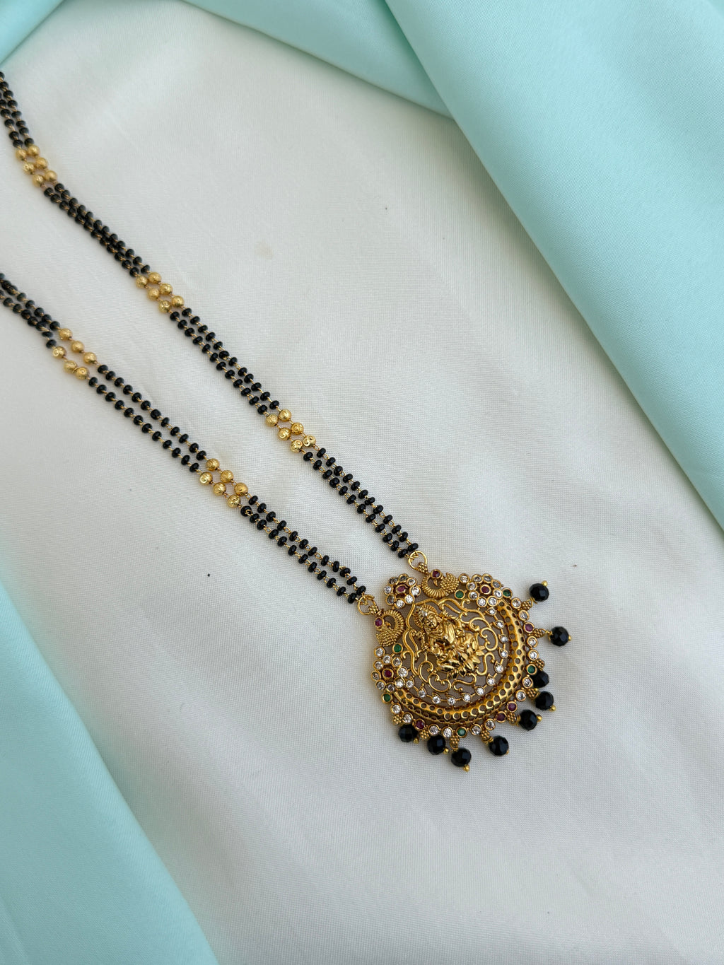 Bb133 lakshmidevi matt finishing 28 inches 2 layers blackbeads