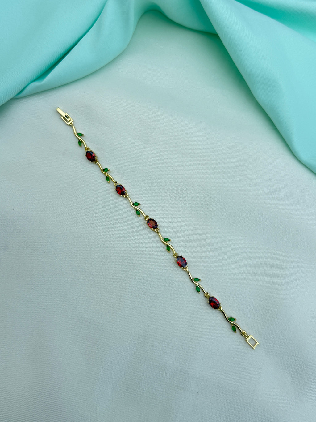AB551 anti tarnish tulip bracelet suits for 2-6 size