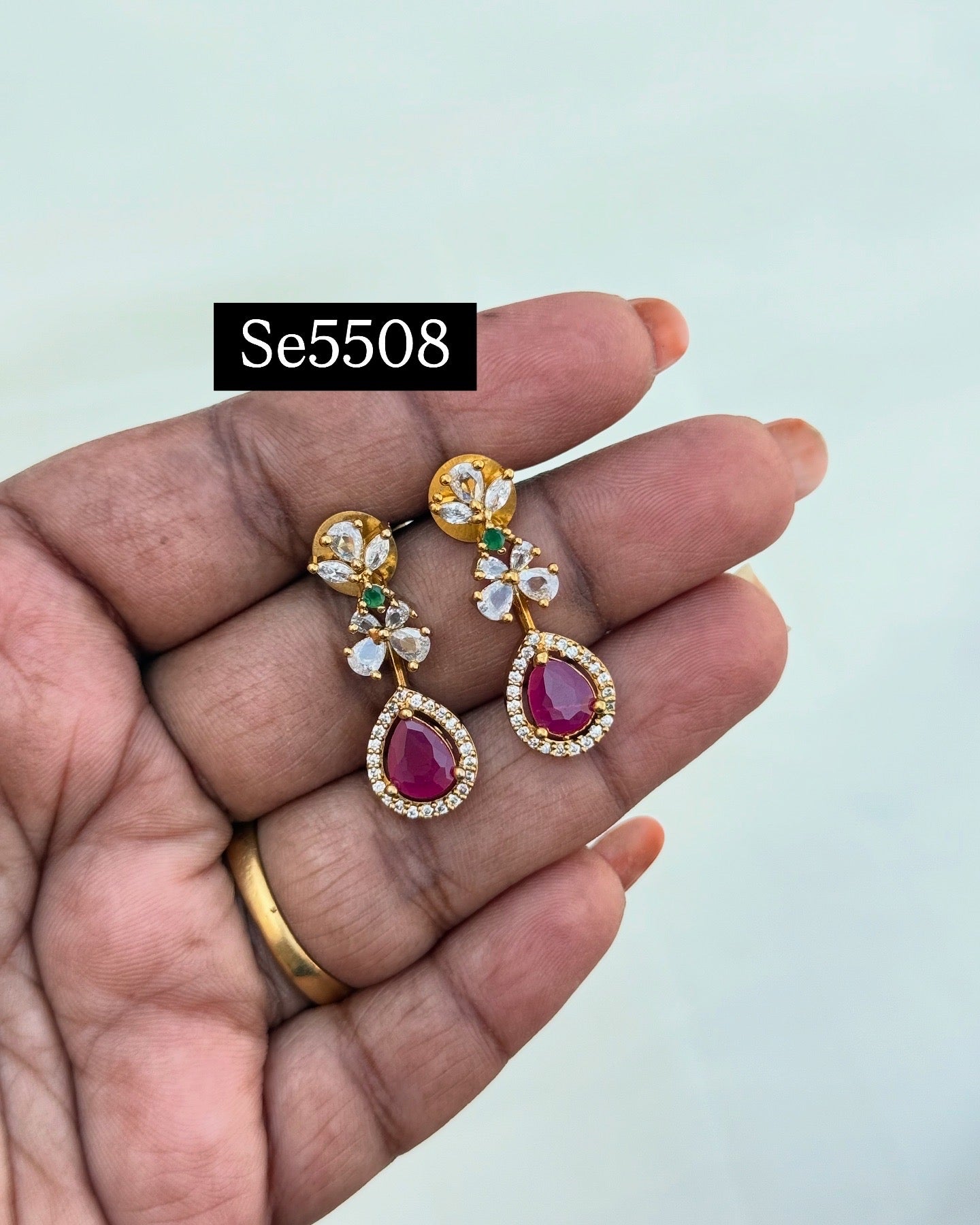250/- sale earrings