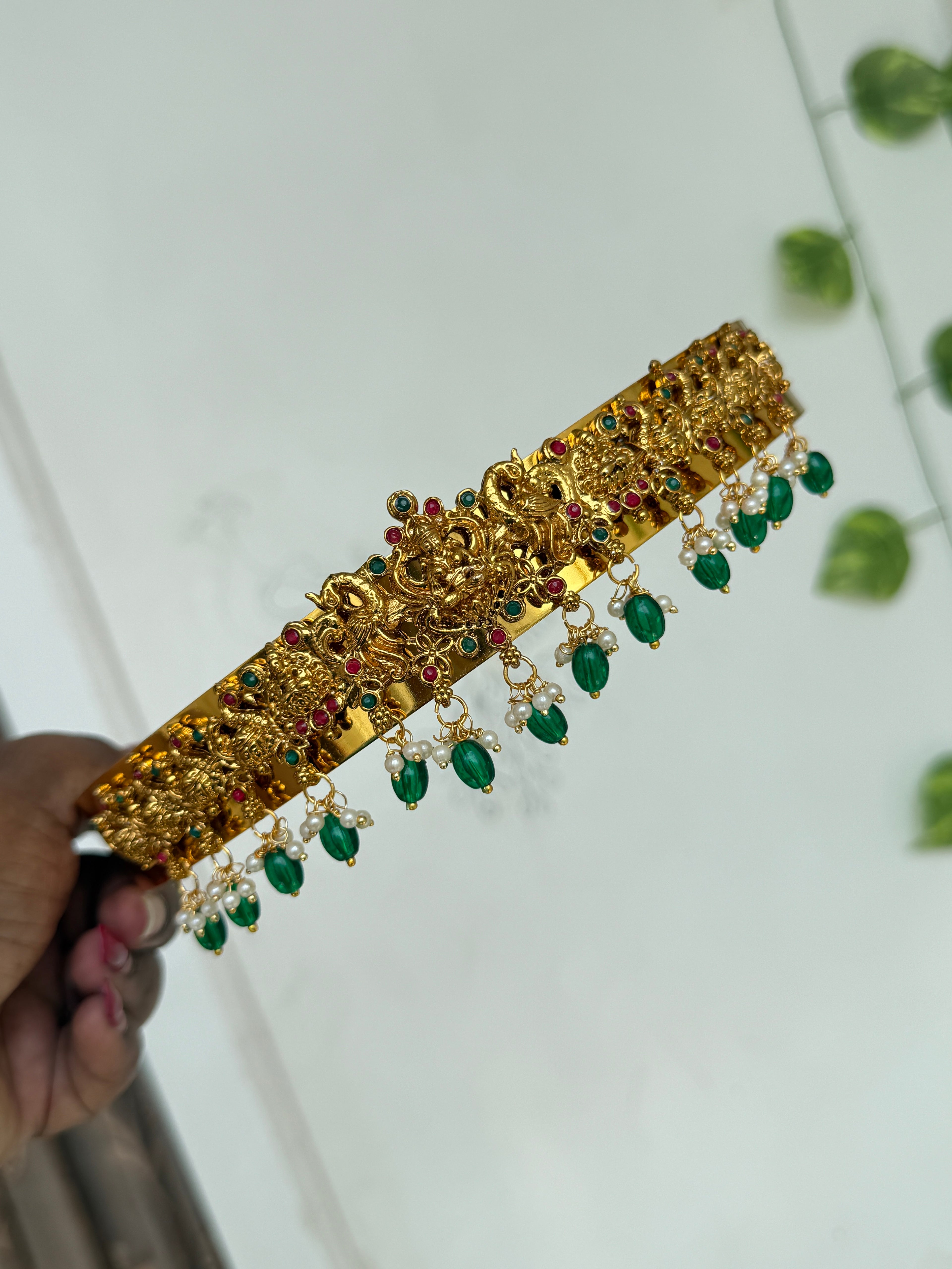 Hb675 Lakshmi devi with green beads multi small hipbelt