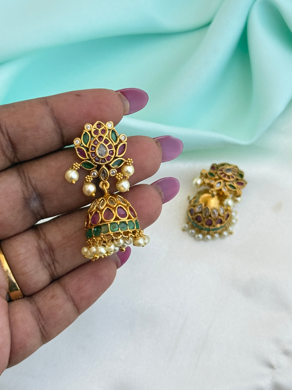 Er253 Kemp butta earrings