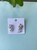 Silver Flower pearl drop ER6257