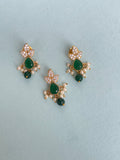 Green simple pendant with earrings