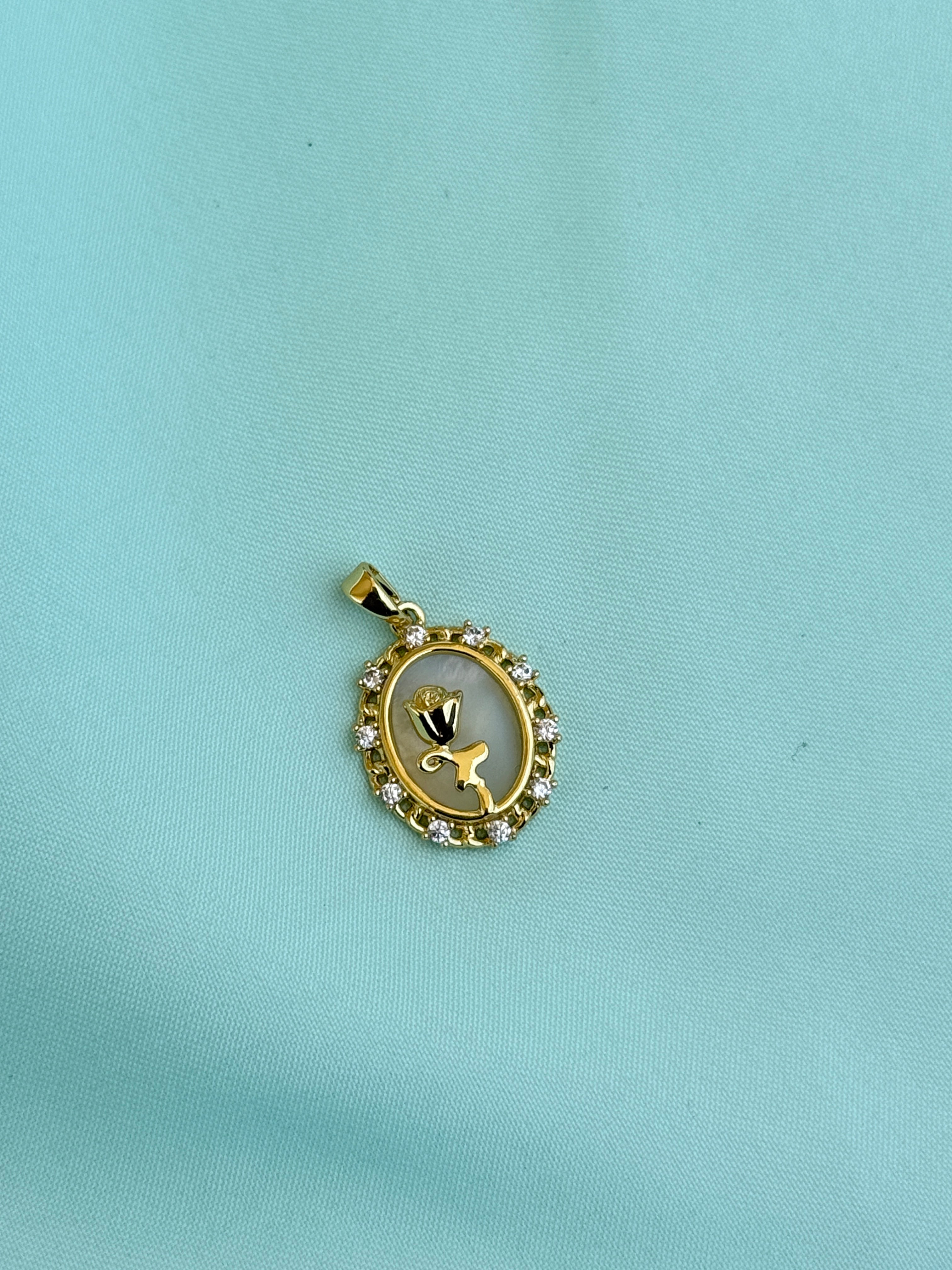Al015 anti tarnish rose flower charm (pendent)