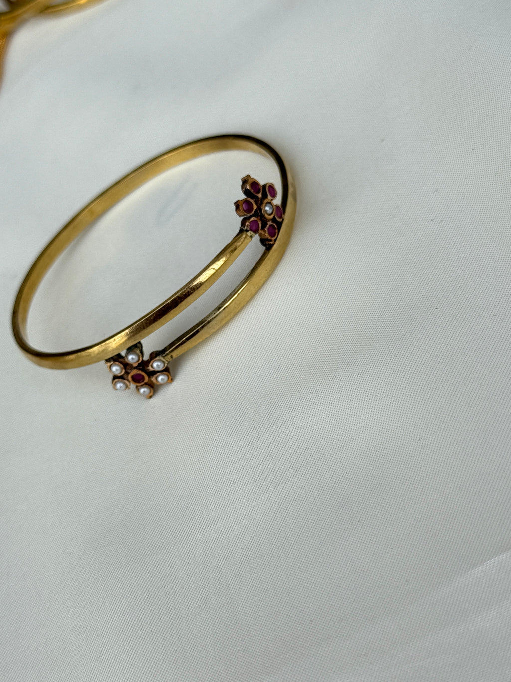 Br528 panchaloham flower kada bangle