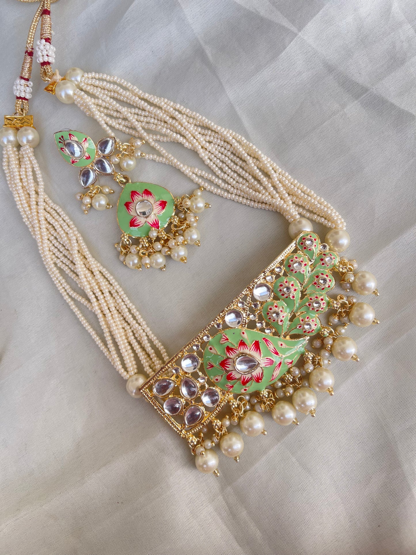 Meenakari pearl neckset