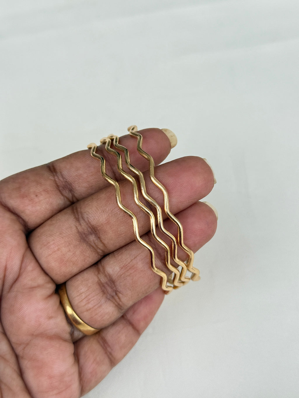 Sb146 panchaloham zigzag bangles