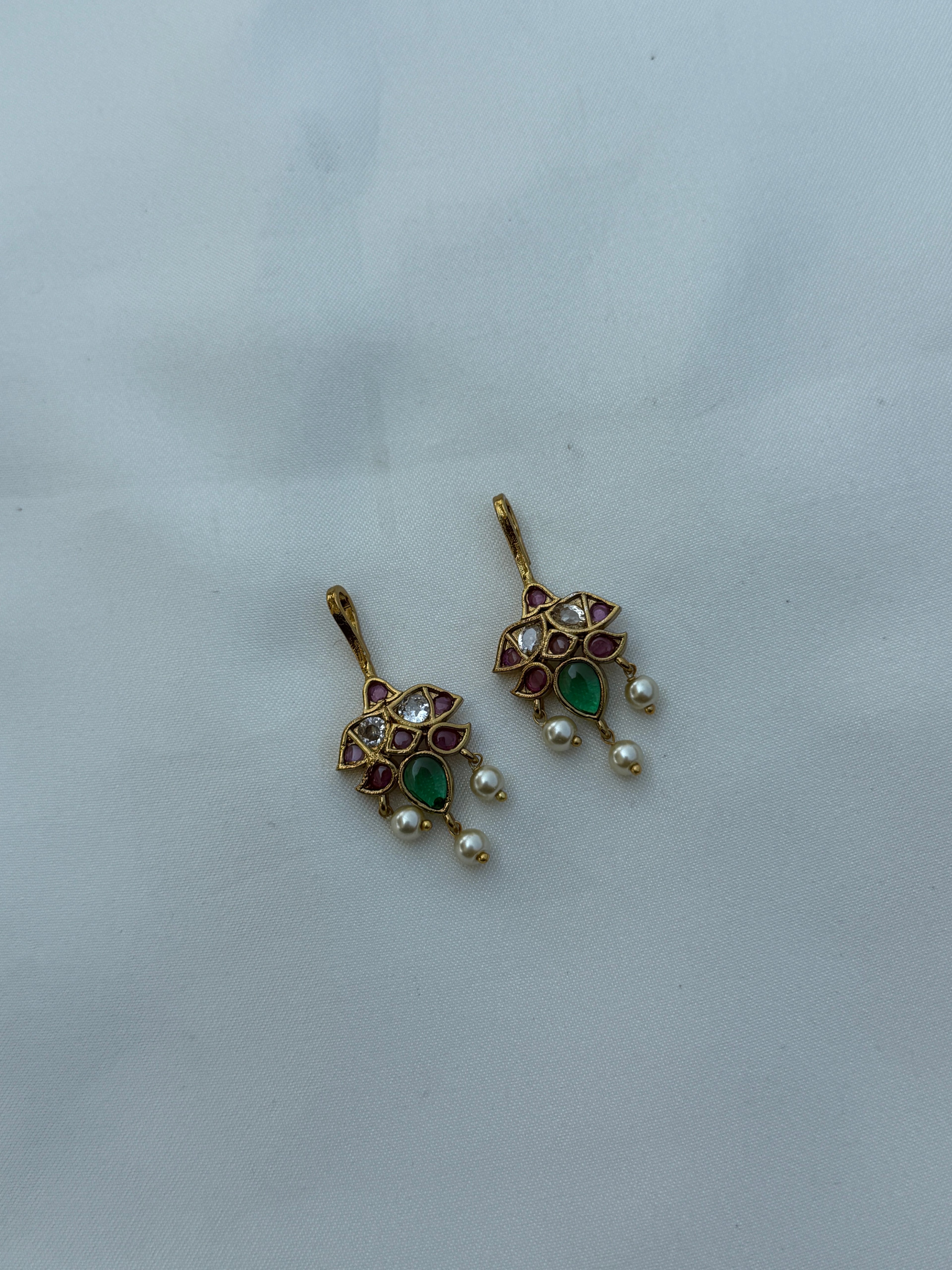 Bg007 Kemp bugadi earrings