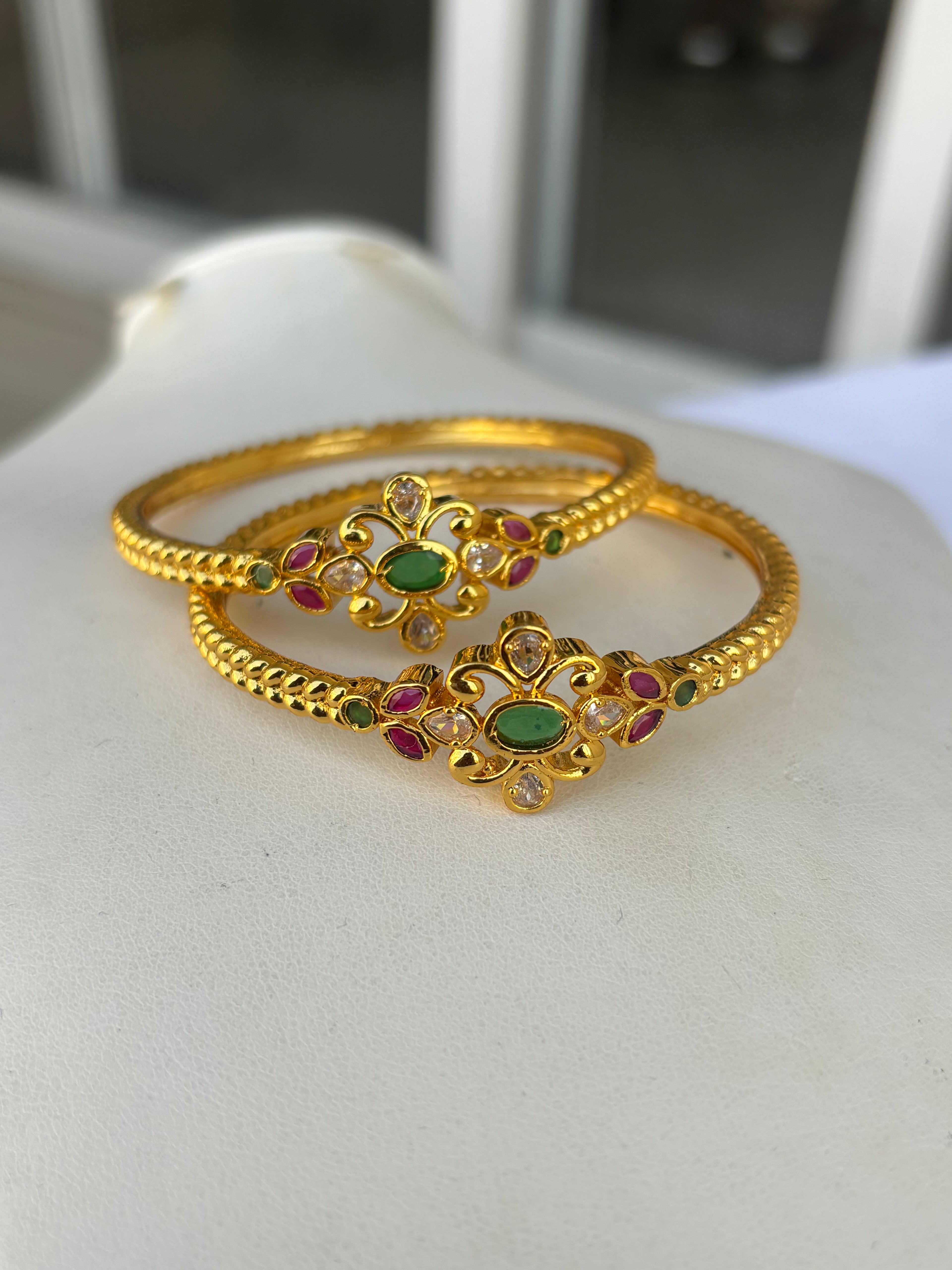 Simple kada bangles sb526