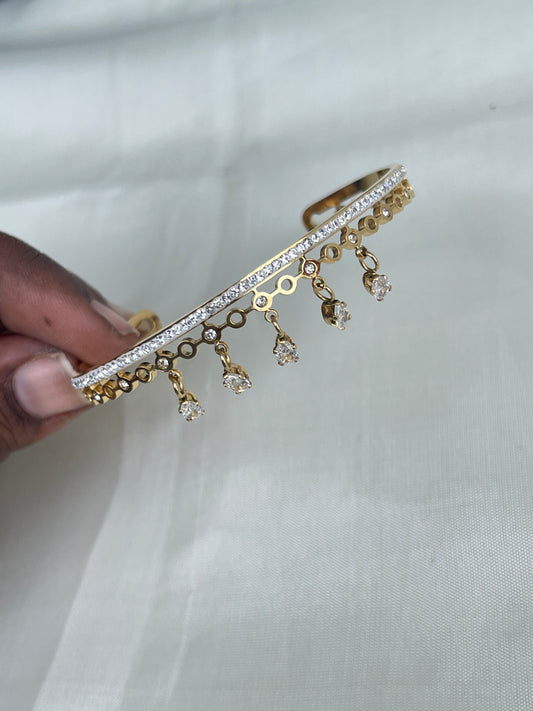 5 drops gold bracelet