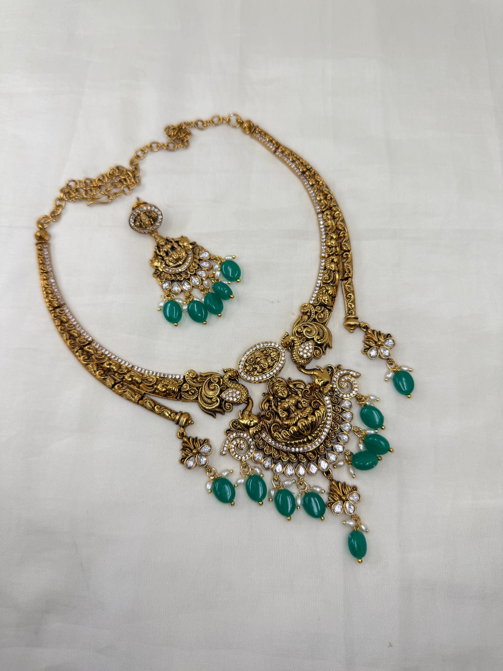 Ns315 Lakshmi Devi green beads kante