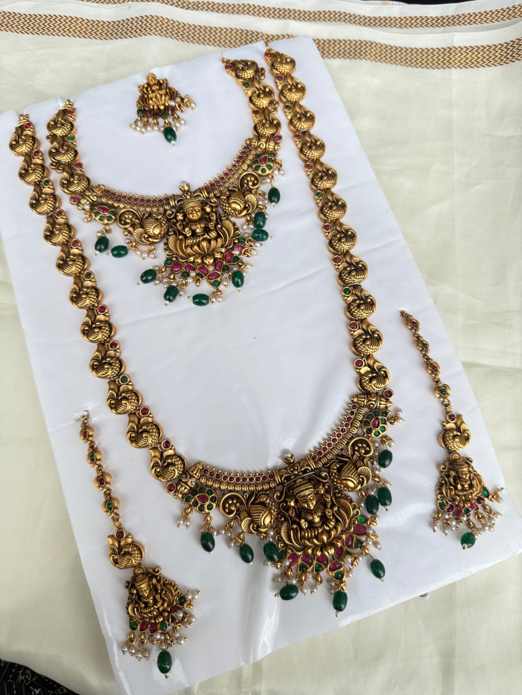 bb238 lakshmidevi bridal set