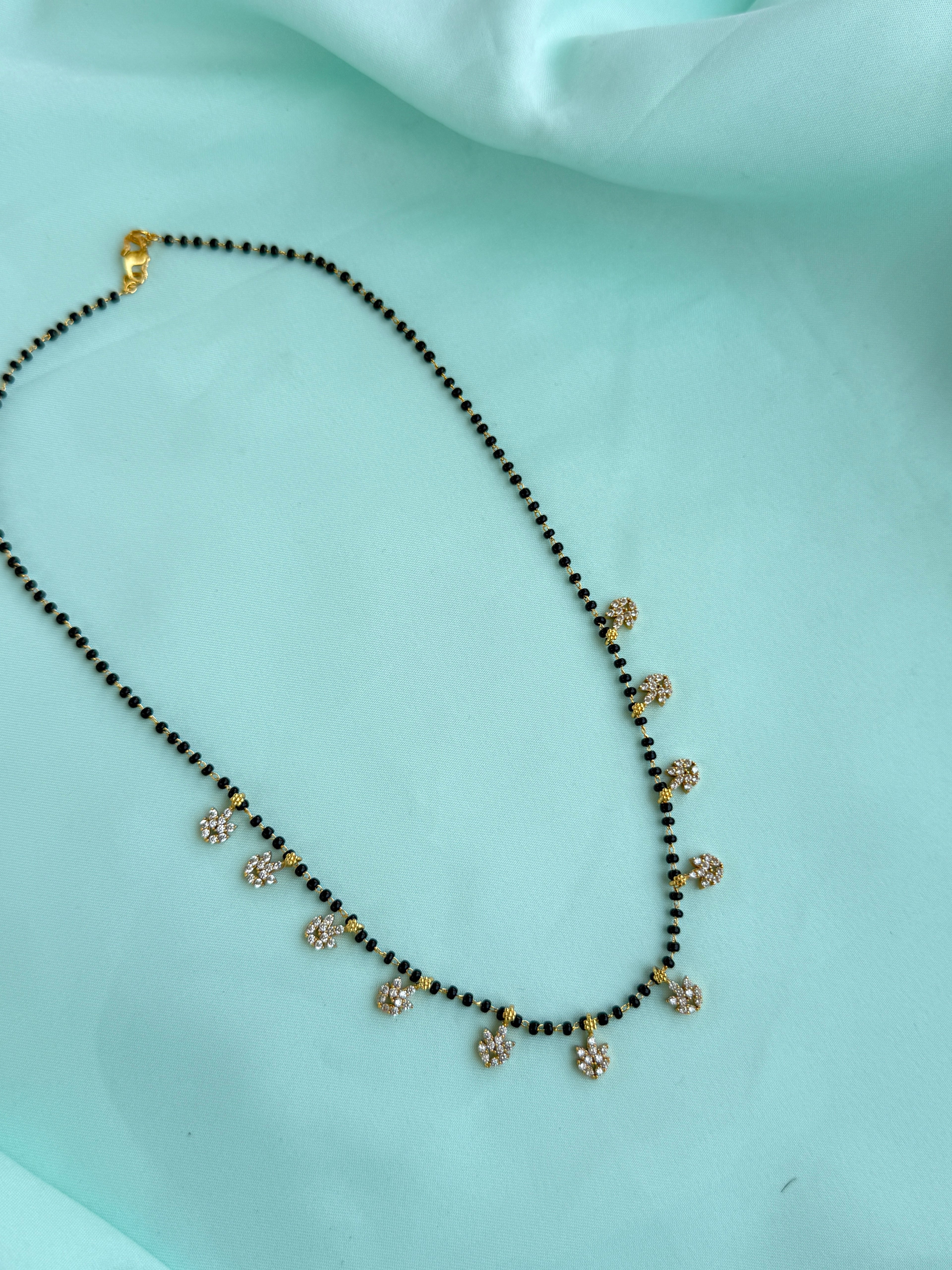 Bb125 stones  18inches black beads
