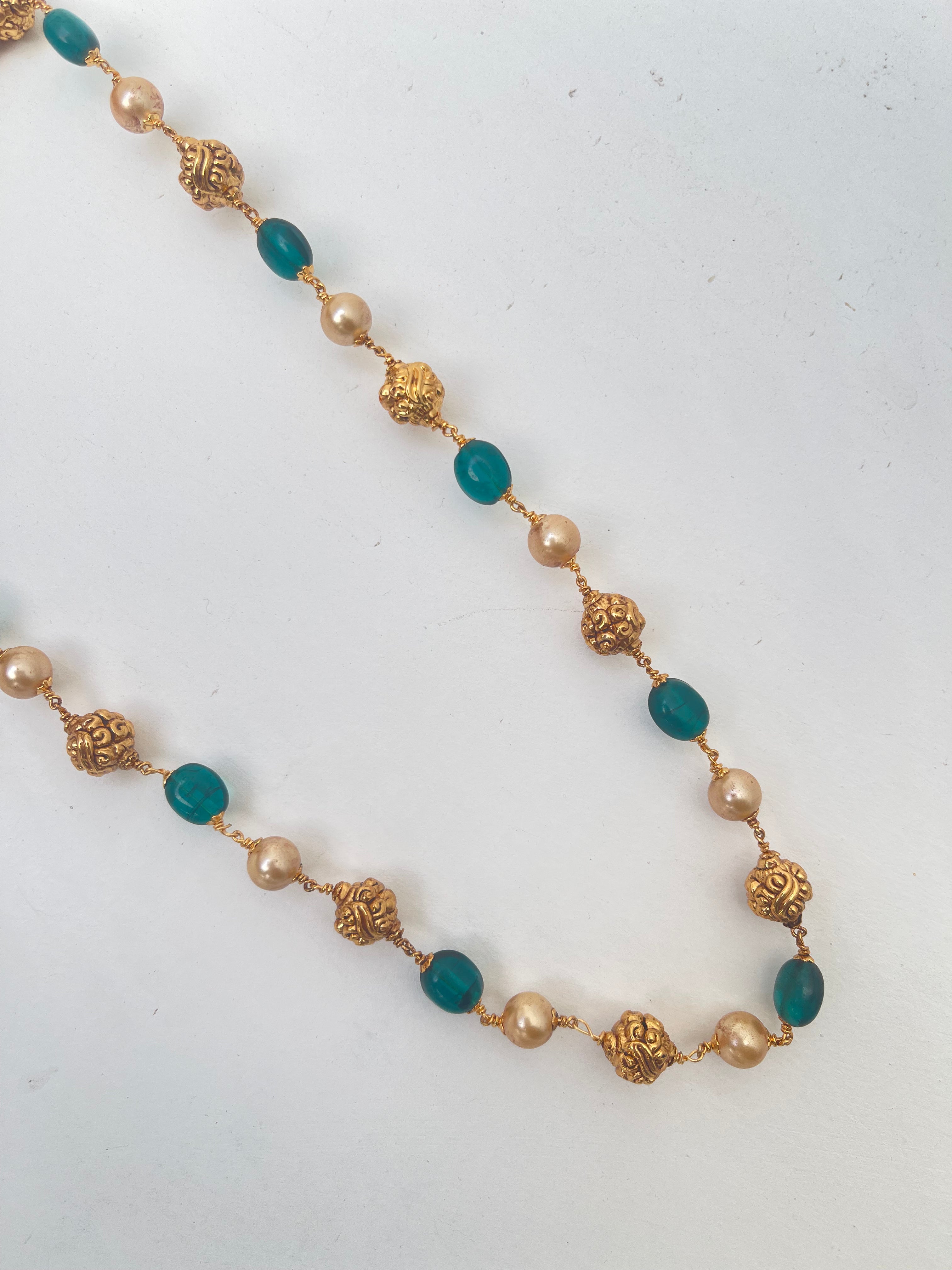 Green bead 18 inches chain