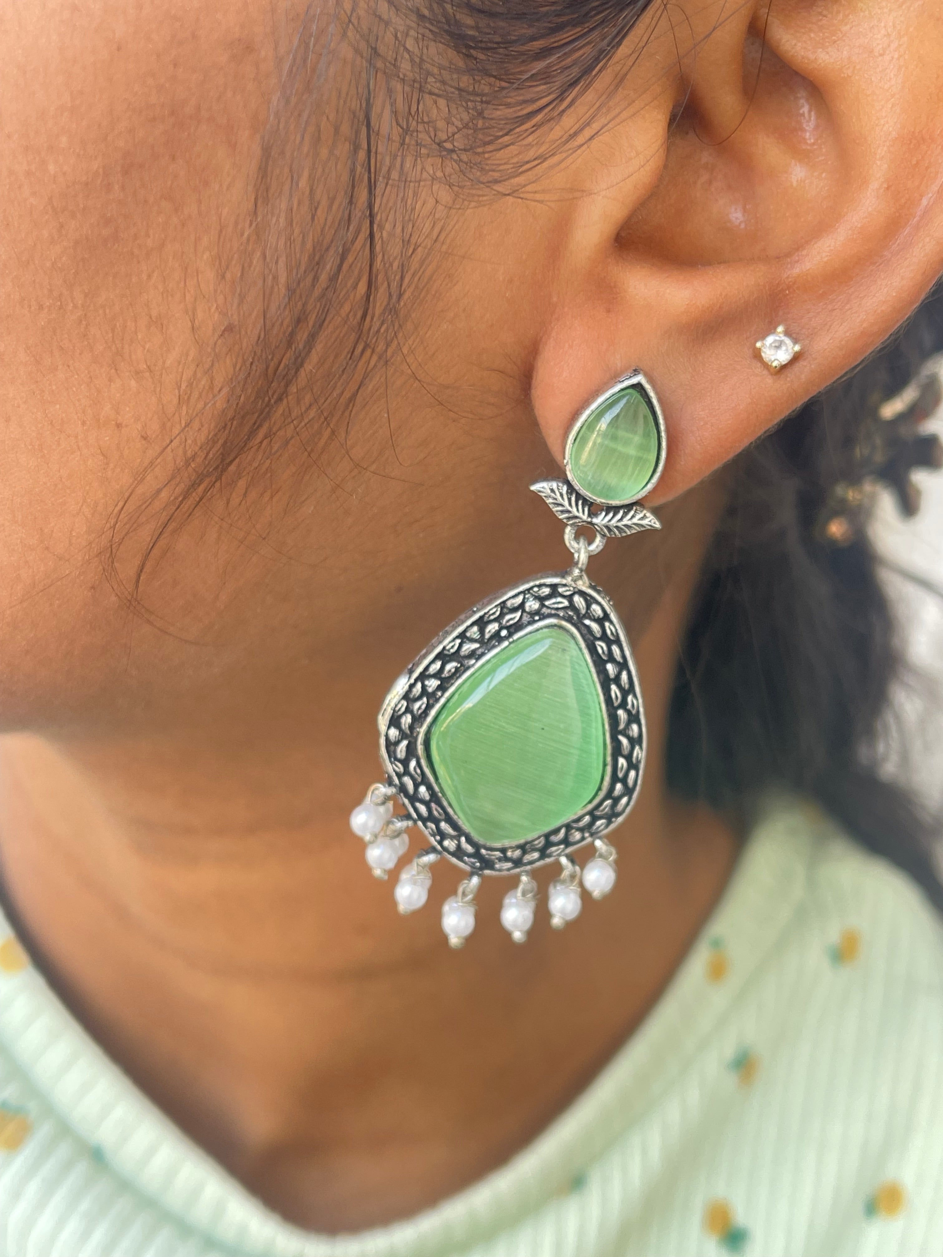 Lightweight budget friendly oxidised western earrings