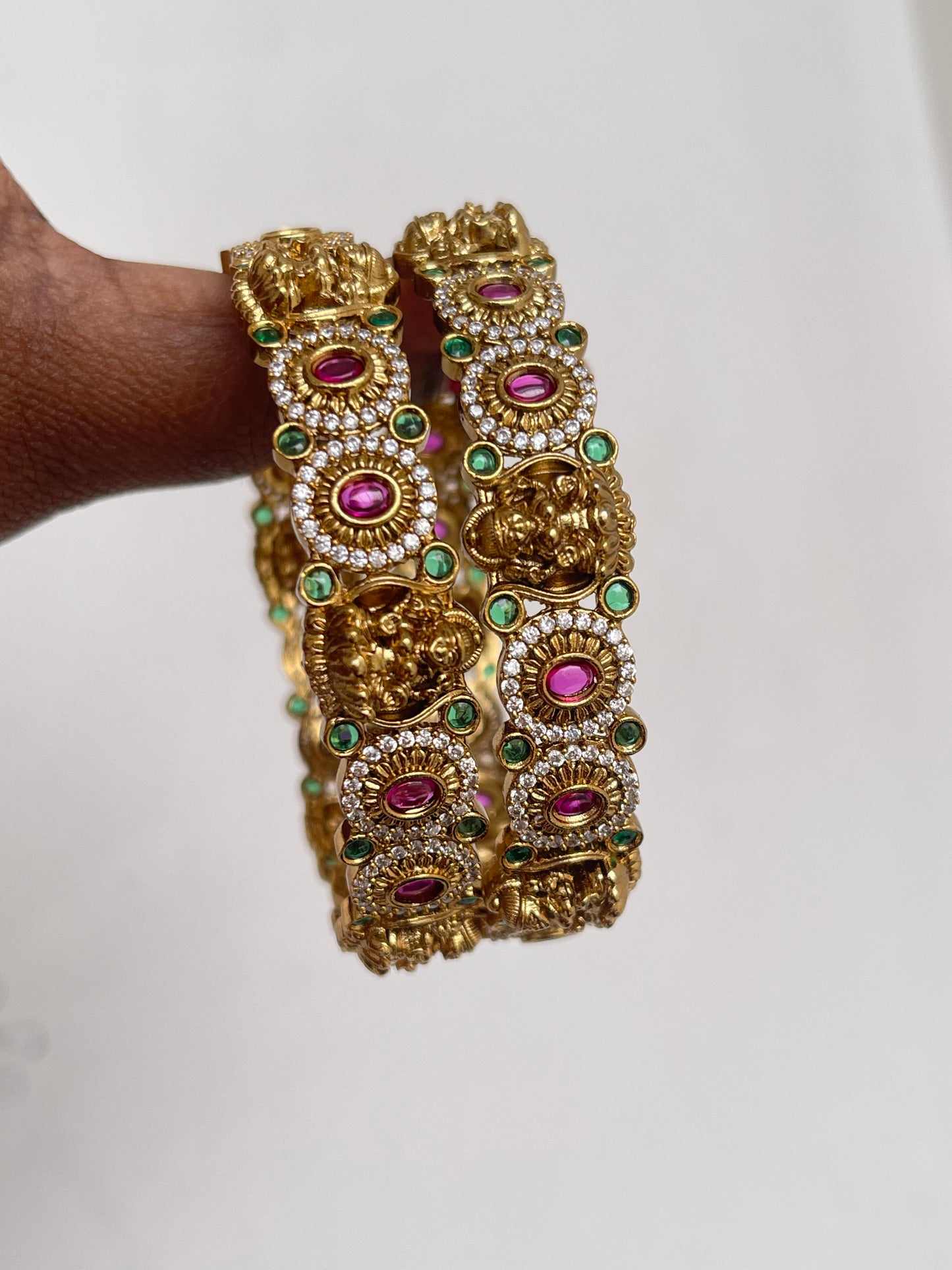 Laxmidevi nakshi bangles