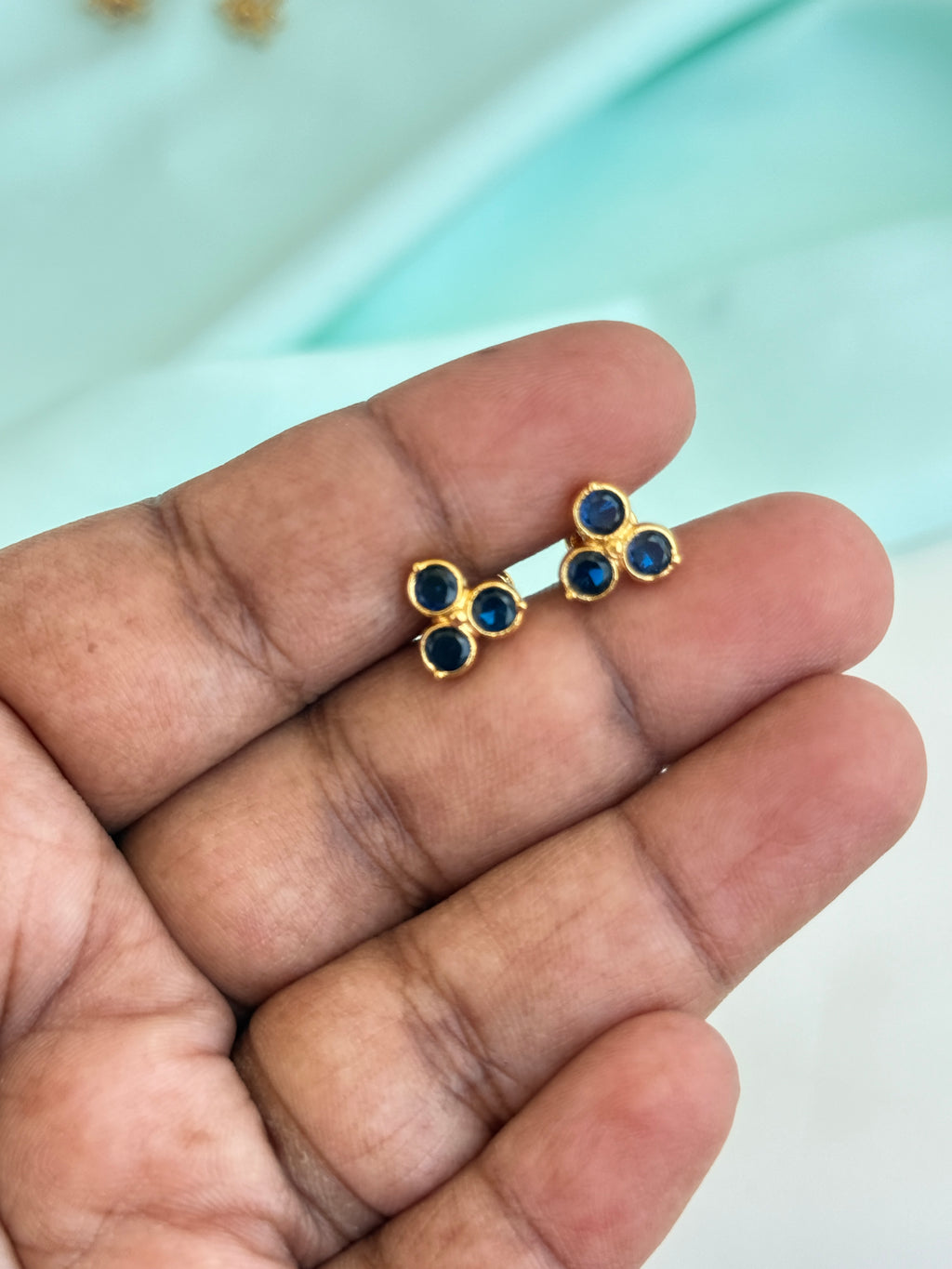 Ph175  panchaloham small 3 stone back screw  studs