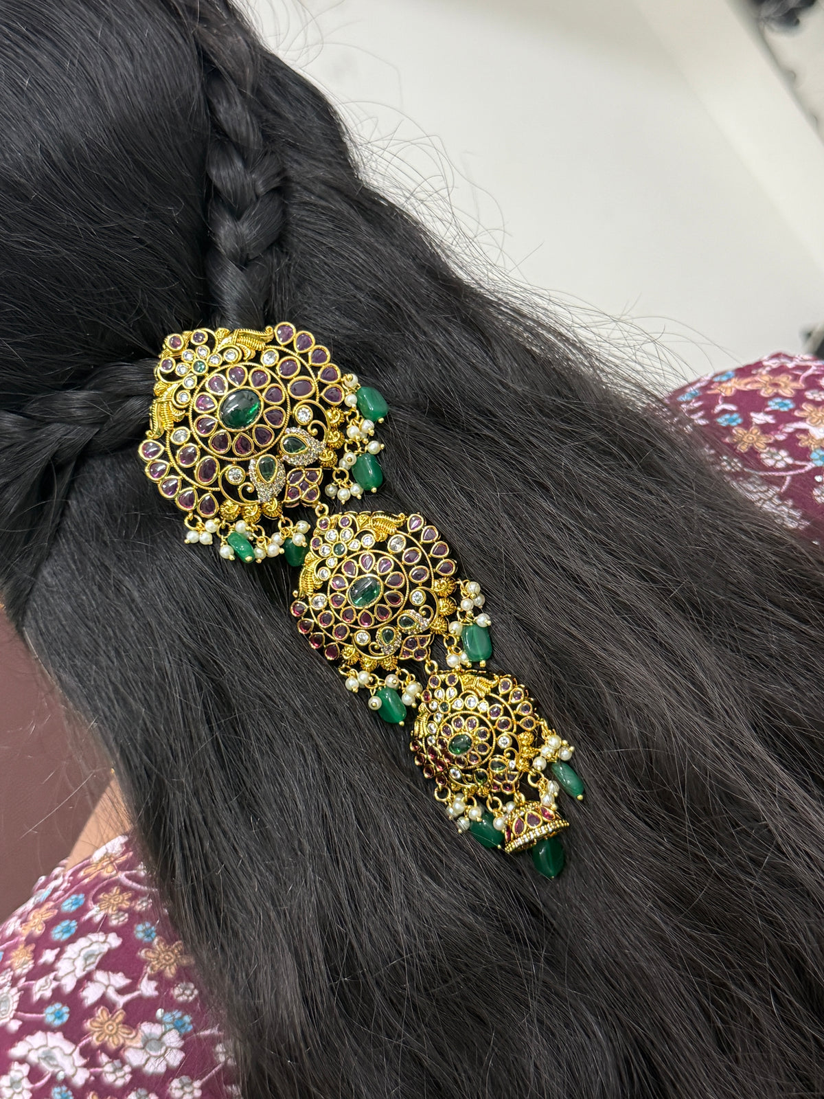 Kemp stones 4 steps green beads with pearl butta jada Billa jd023