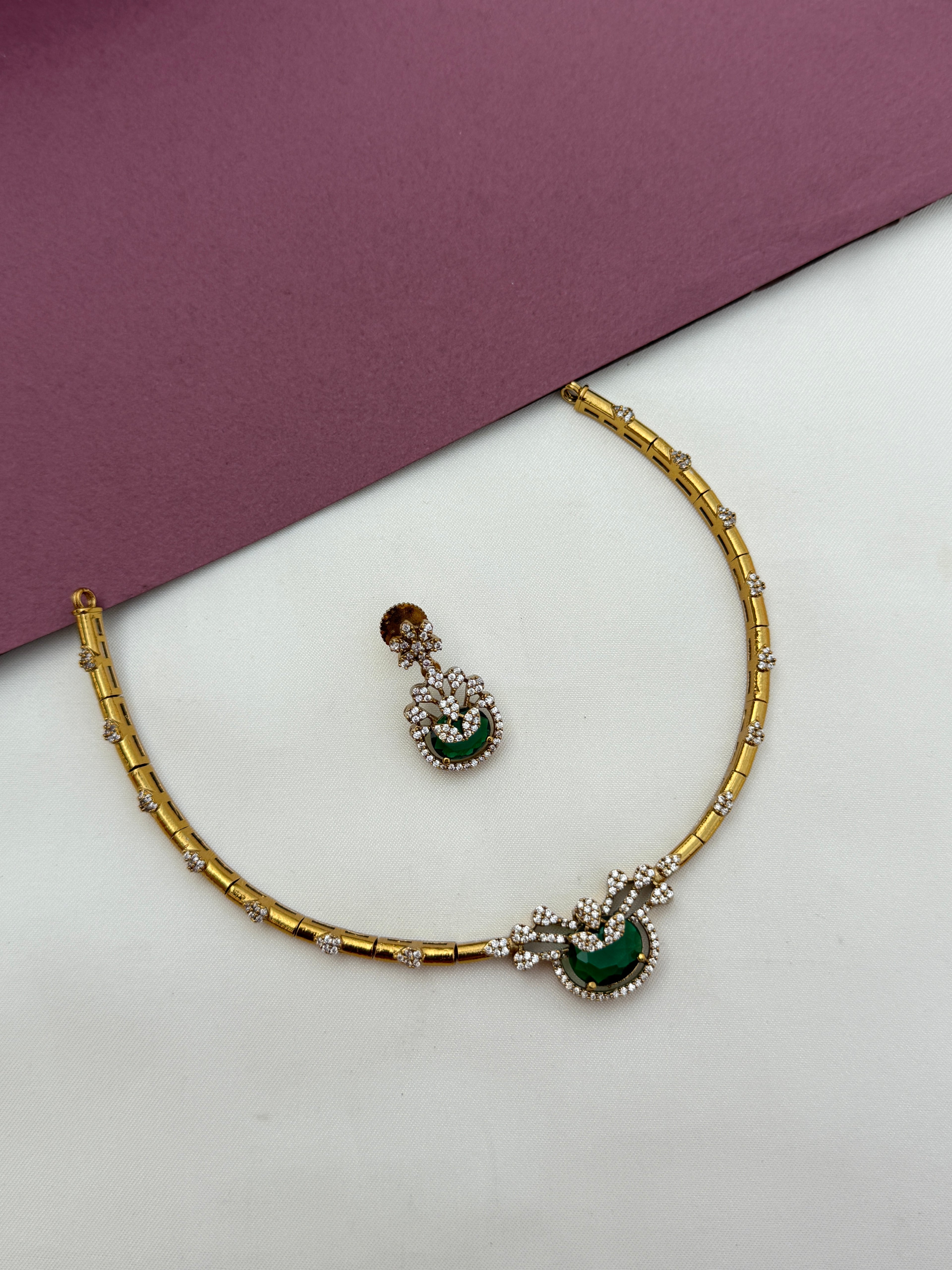 Simple green kante with earrings suitable for kids NS633