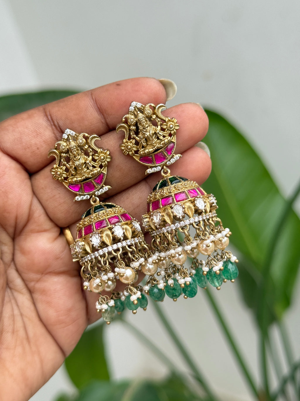 Er124 Lakshmi Devi moissanite butta Earrings