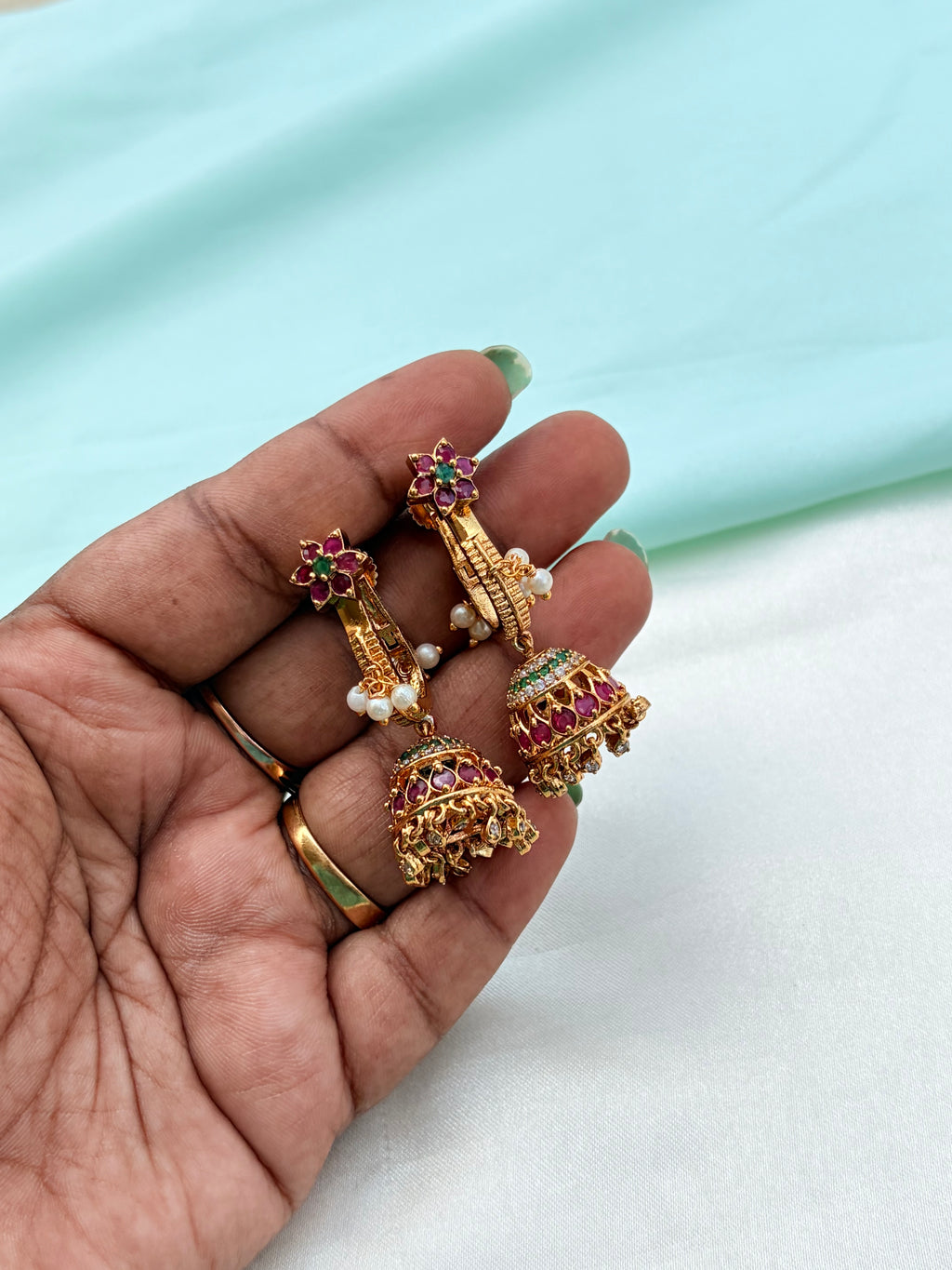 Unique white pearls and multi stone butta earrings Er920