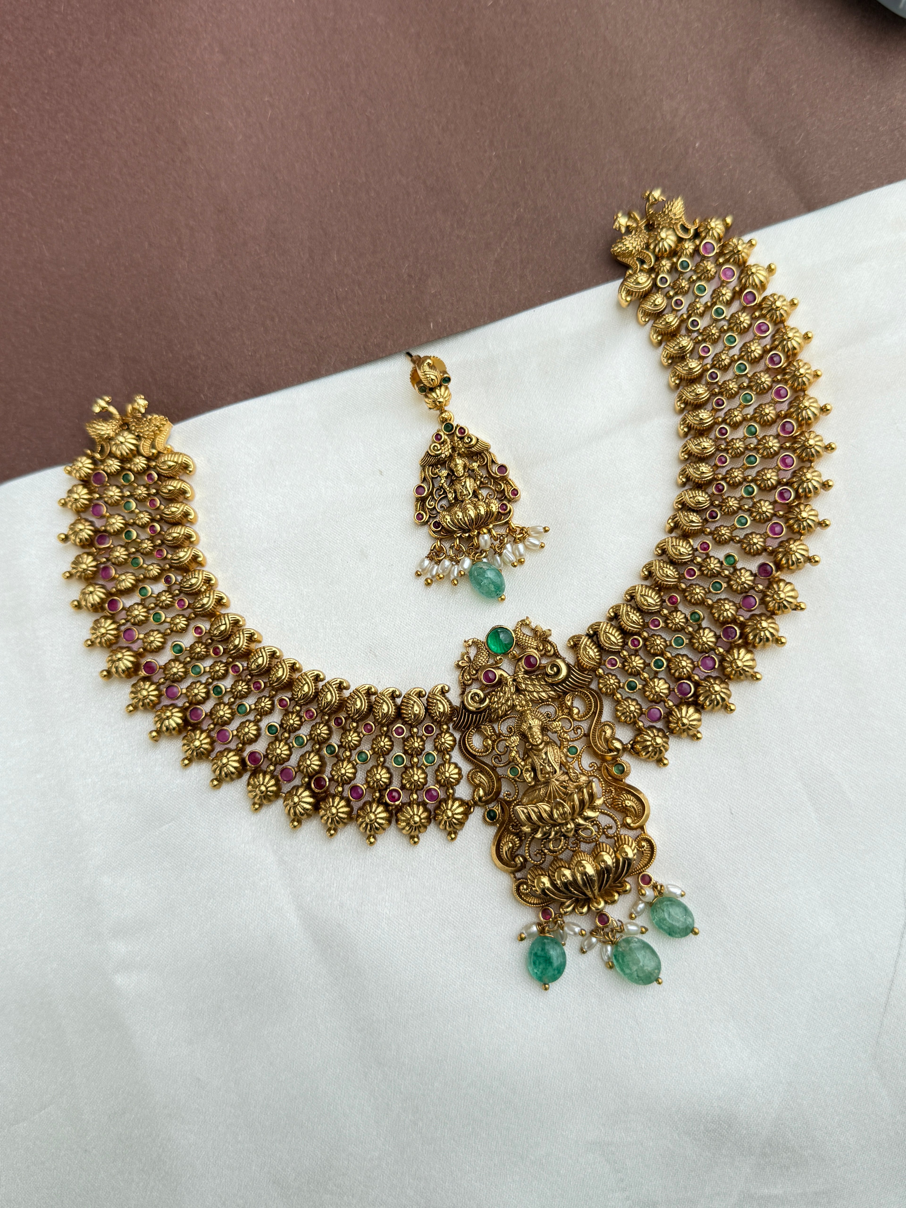 Ns528 nakshi laksmi devi neckset