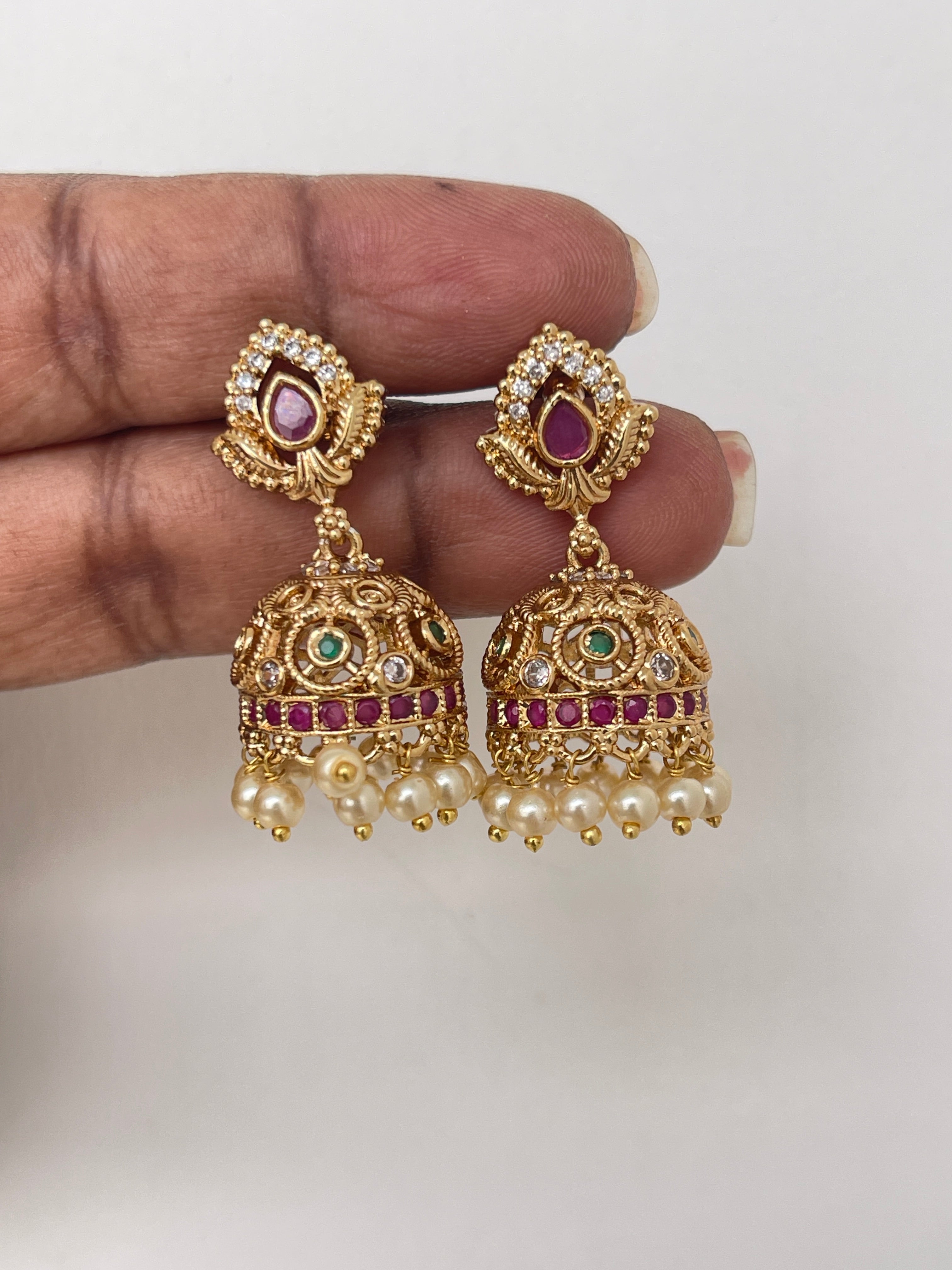 Back screw butta earrings