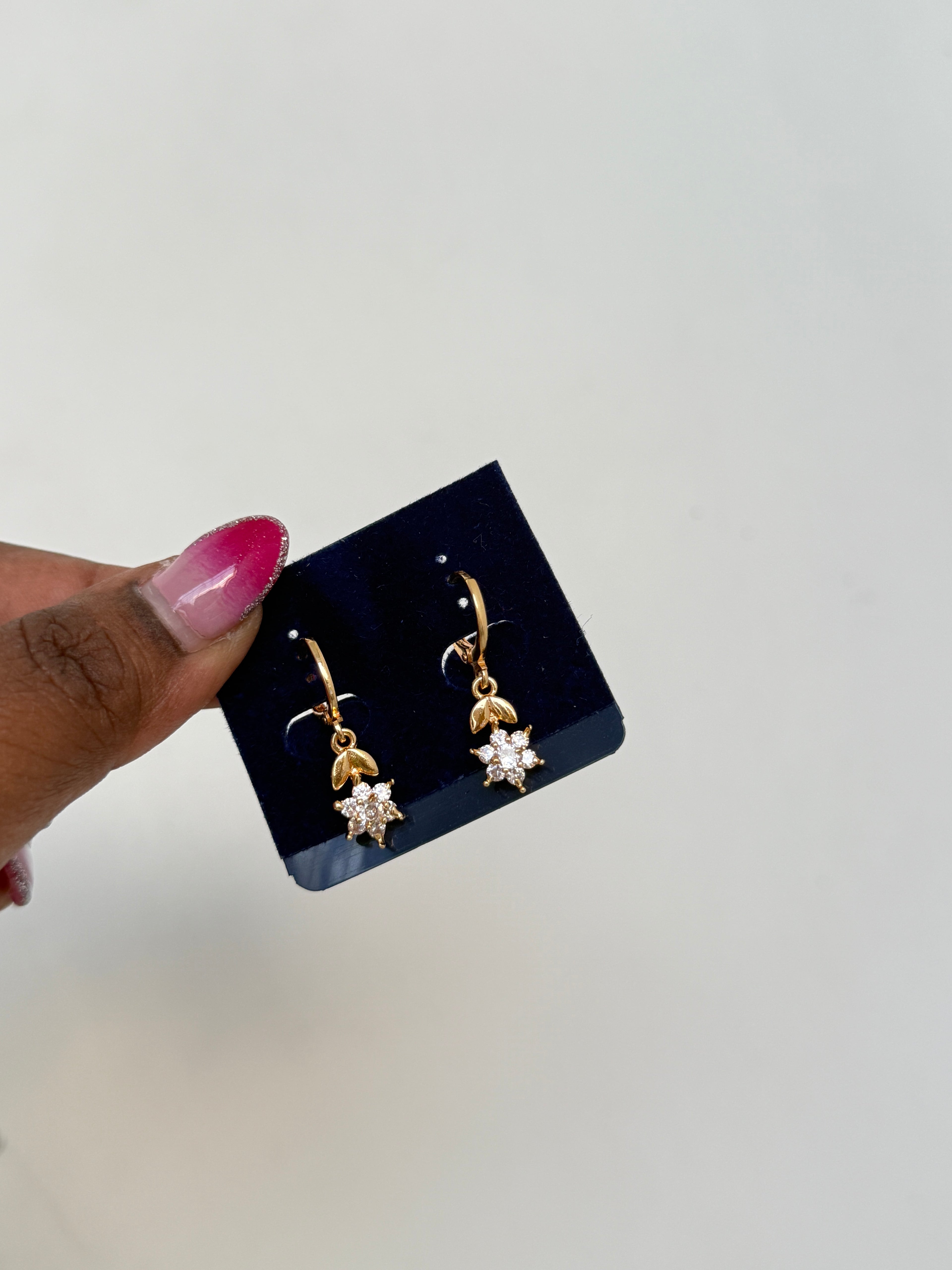 Ls003 flower locksystem hanging earrings