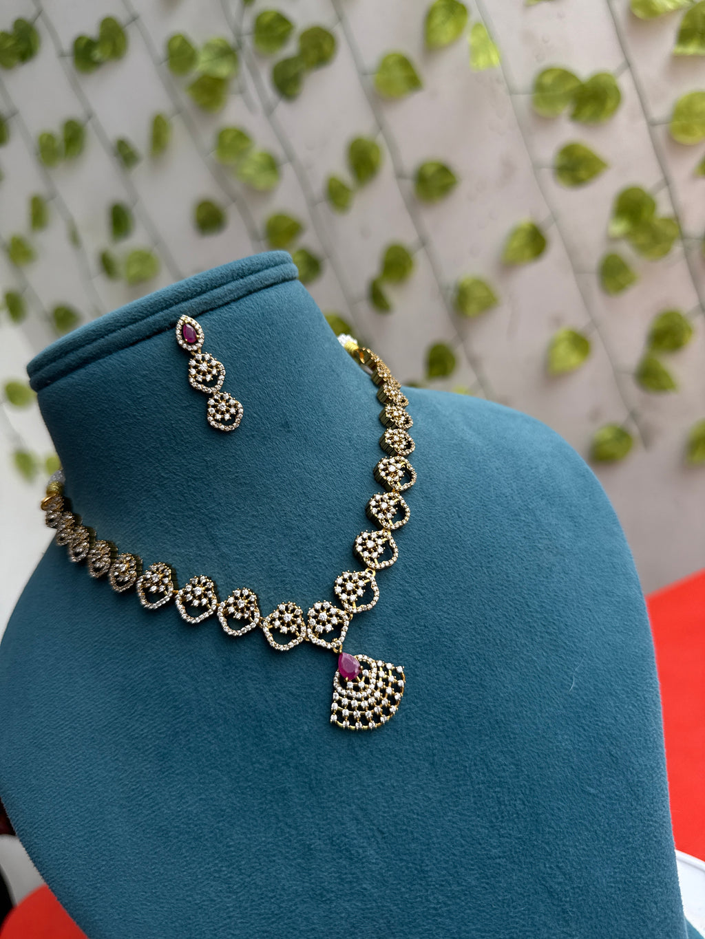 Ns871 cz flower stones short neckset with earrings