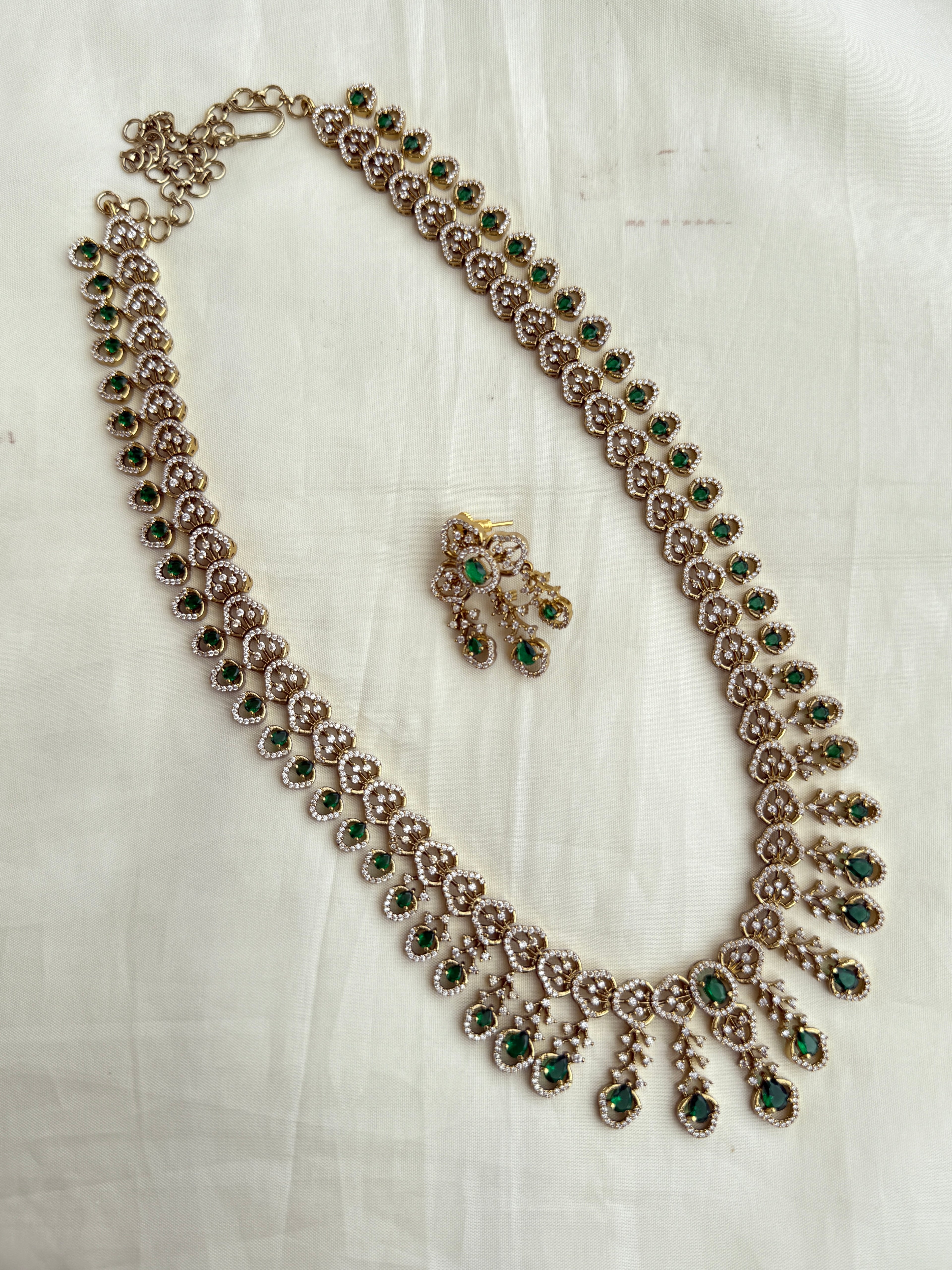 Lh2025 cz green stone long haram