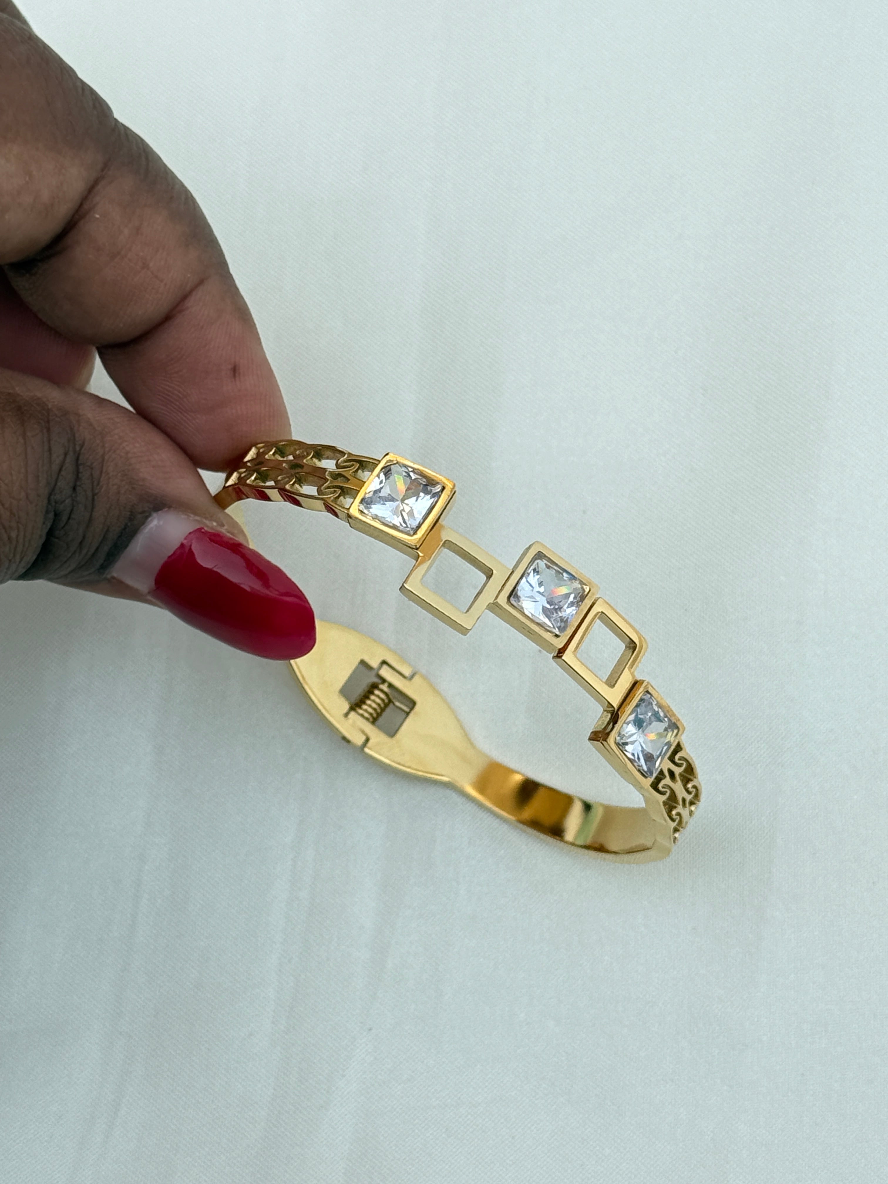 Ab540 anti tarnish openable kada bracelet