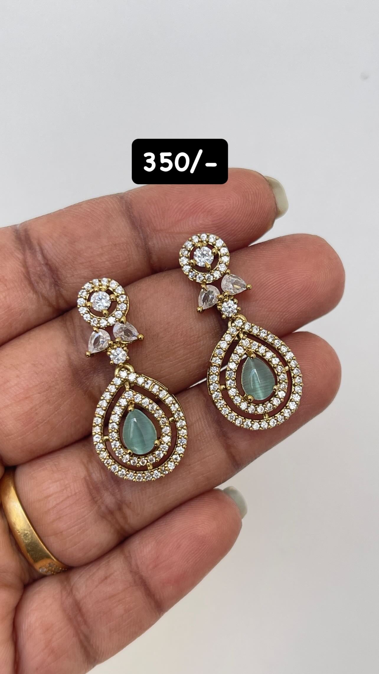 Small size cute victorian earrings