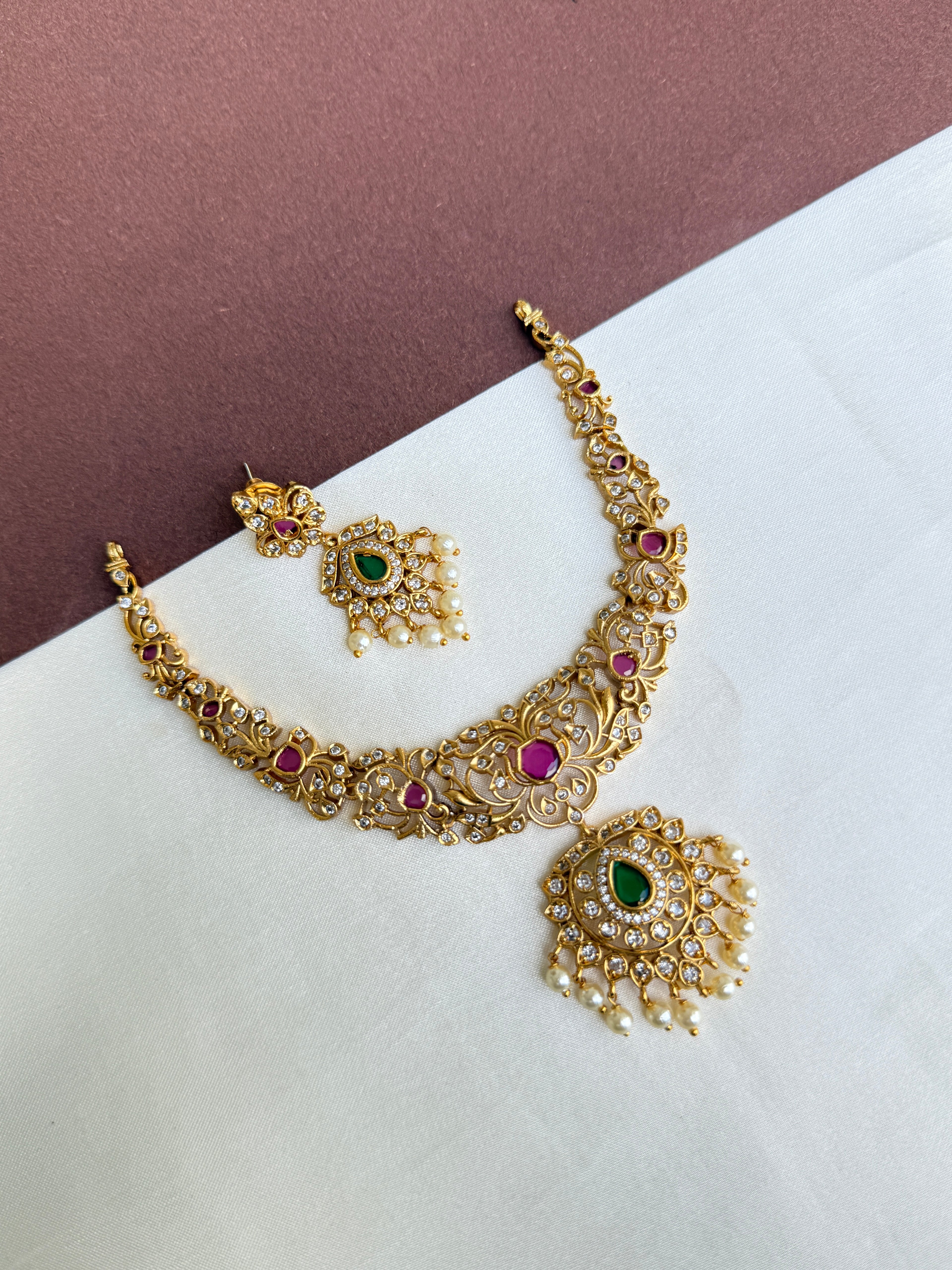 Ns425 cz multi neckset