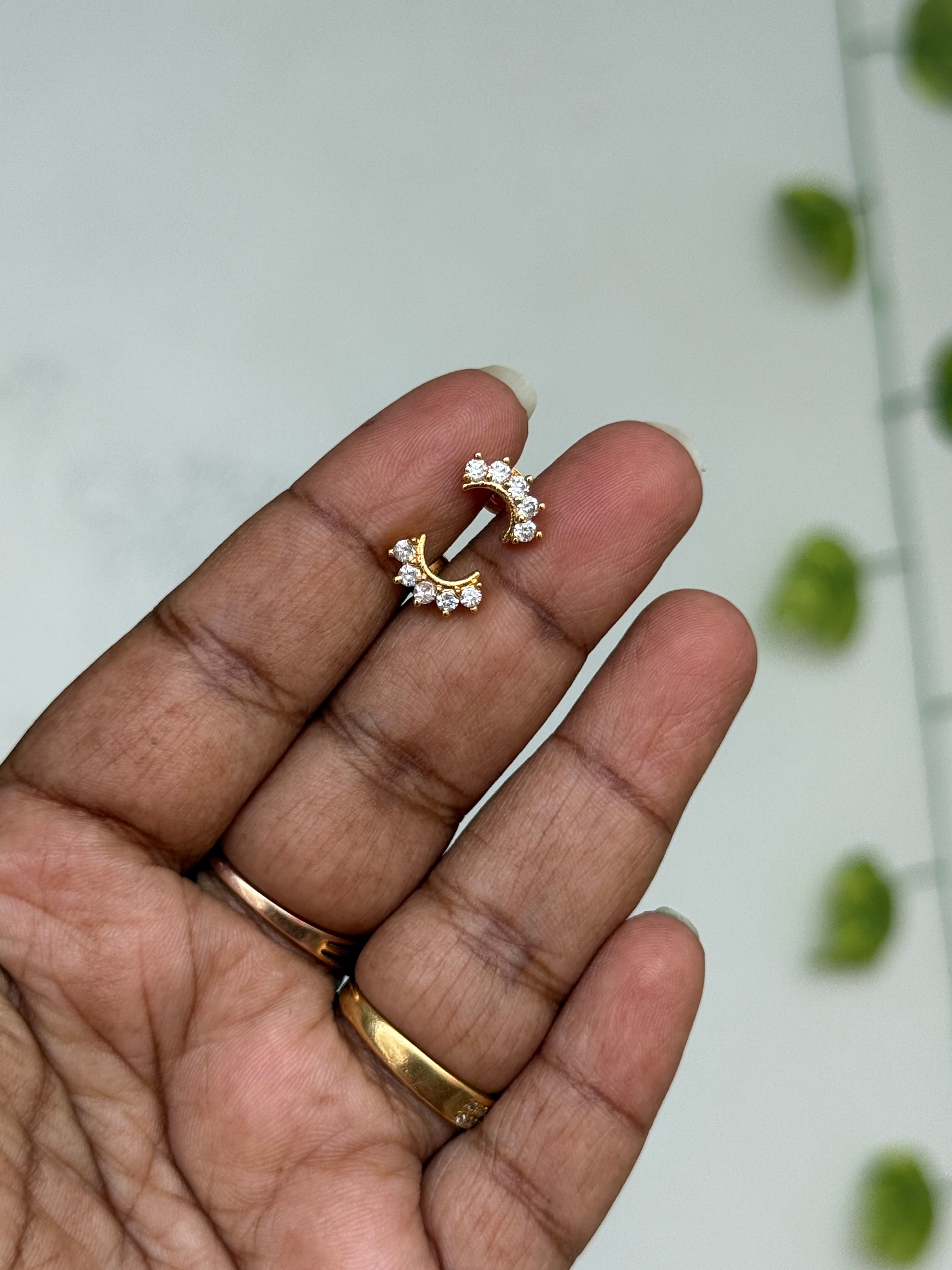 Ph611 Panchaloham 5 stones back screw studs