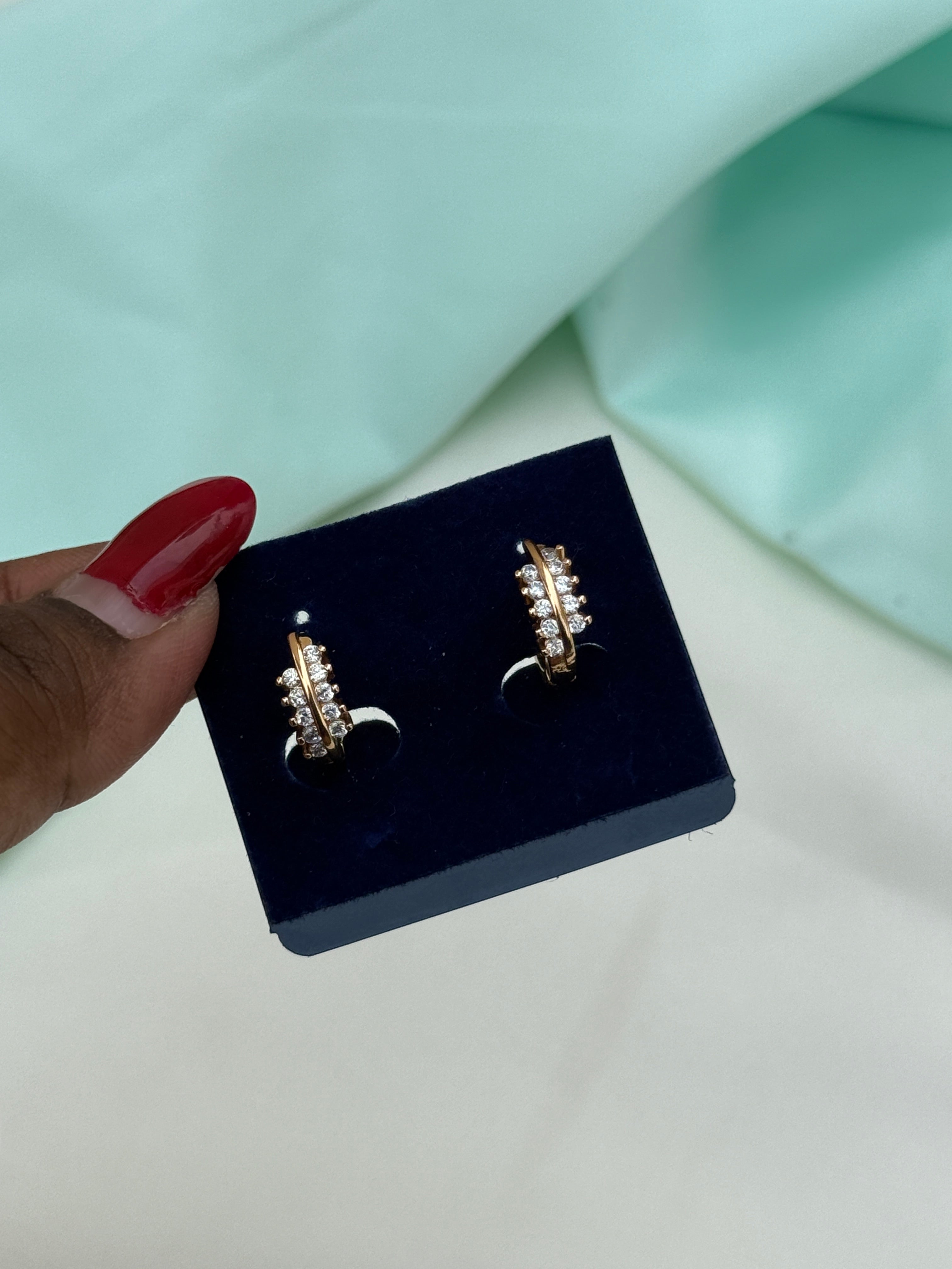 St096 anti tarnish hoops earrings