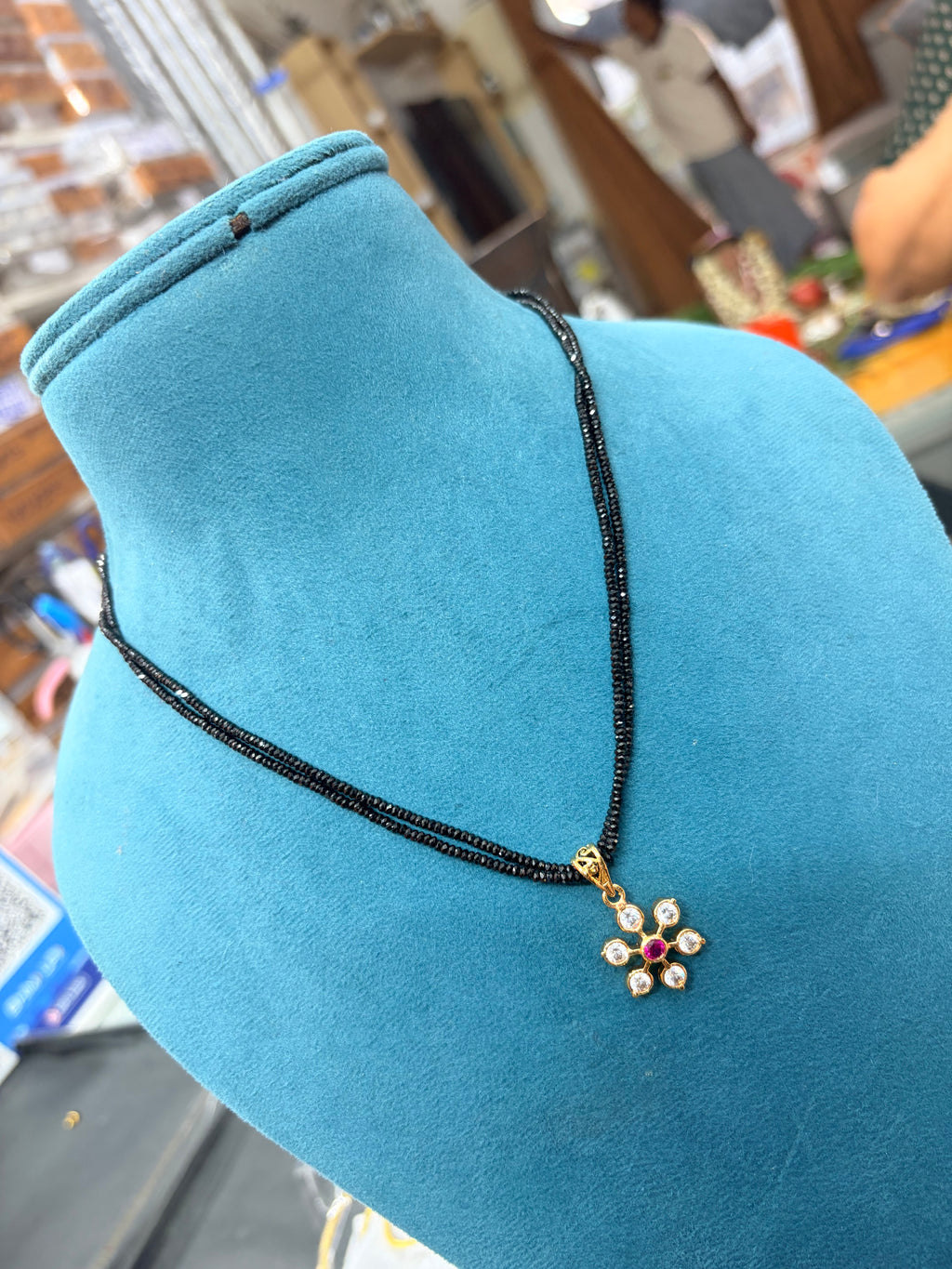 Unique 2 layers 18 inches with Panchaloham pendant crystal black beads bb351