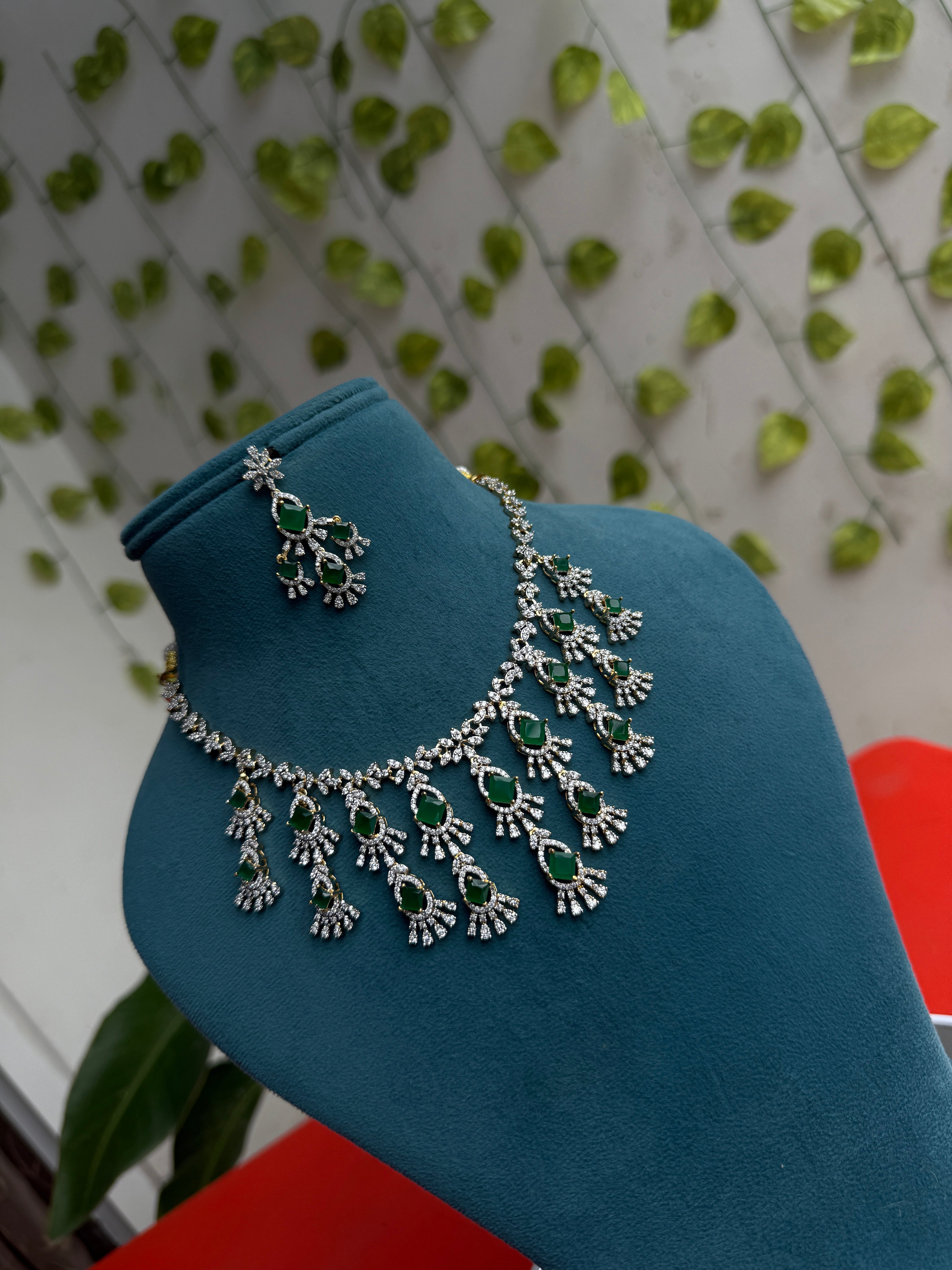 Unique emerald diamond finish Neckset with earrings ns209