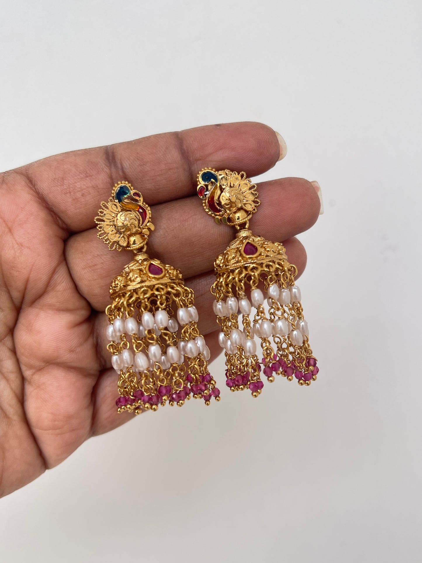 Peacock pink beads hanging butta earrings