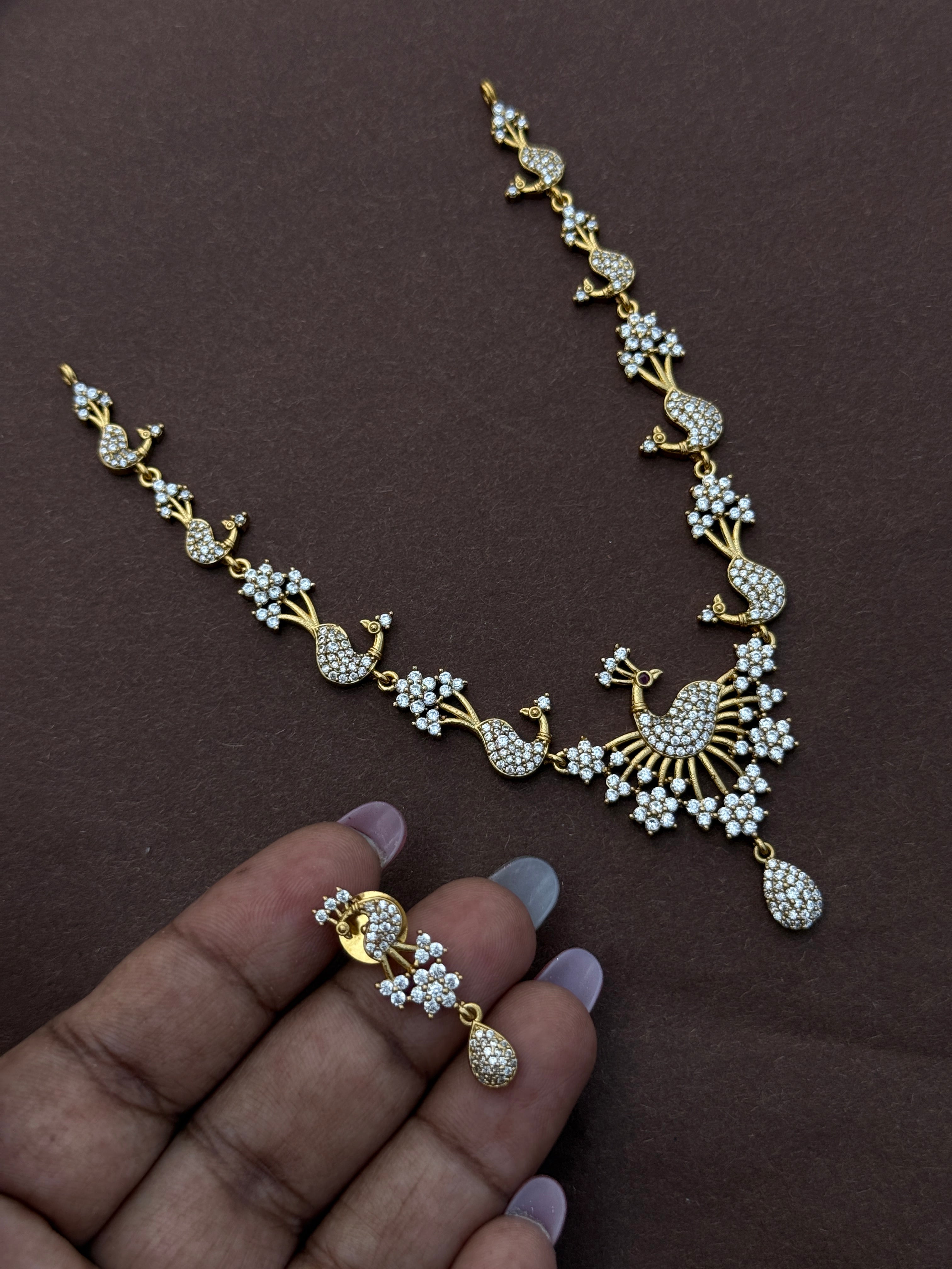 Ns599 peacock short neckset suits for kids and adults